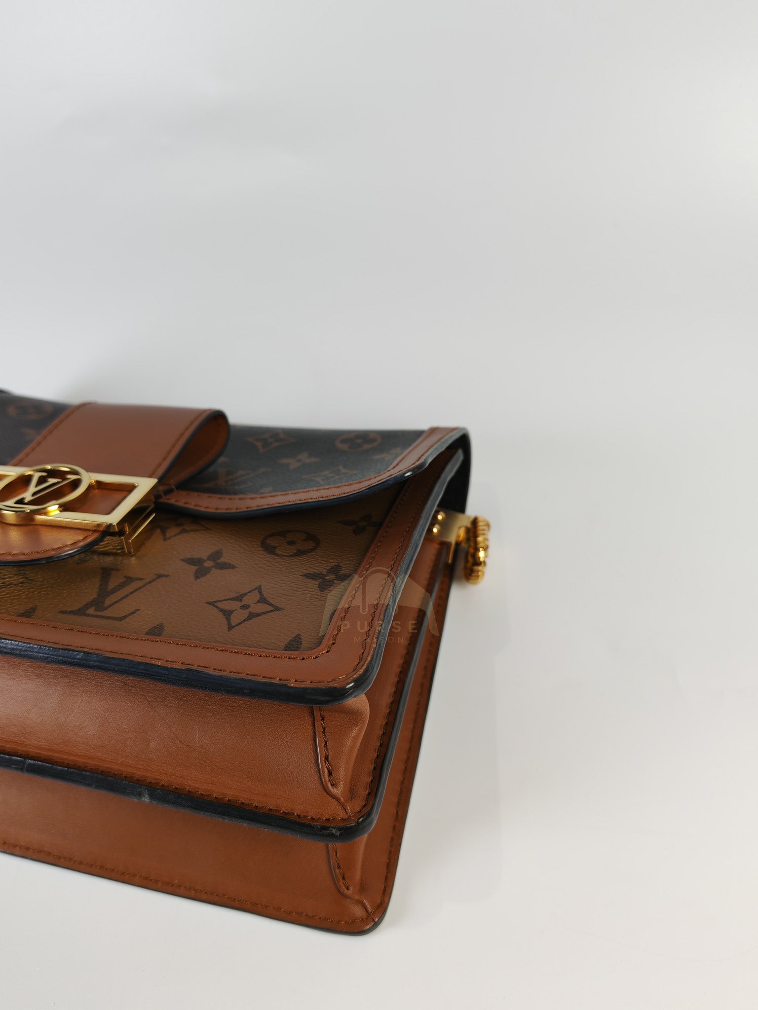 Dauphine MM in Reverse Monogram Canvas (Date code: FL2149) | Purse Maison Luxury Bags Shop