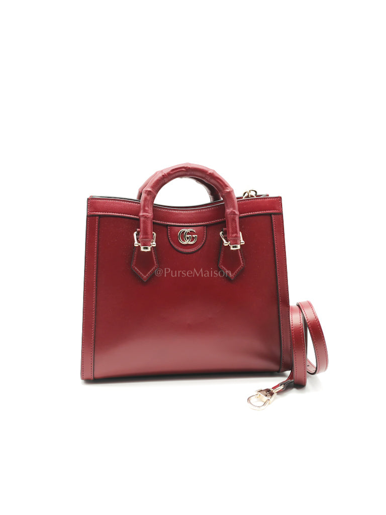Diana Medium in Burgundy Smooth Calfskin Leather Crossbody Bag | Purse Maison Luxury Bags Shop