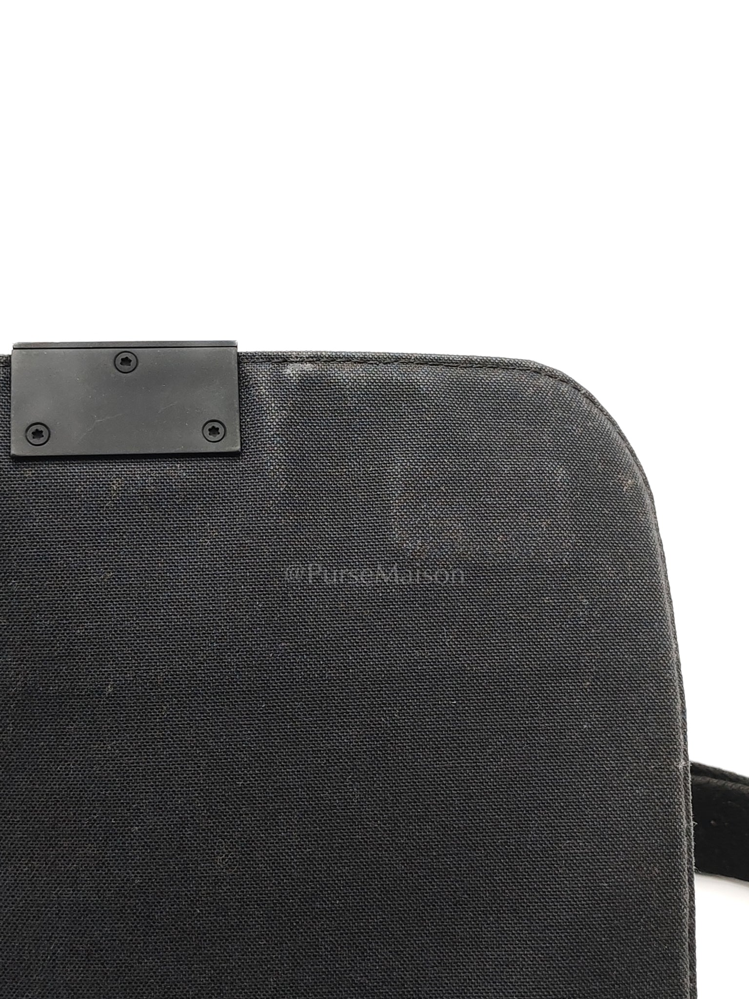 District PM Messenger Bag in Damier Graphite Canvas (Date Code: FL4105) | Purse Maison Luxury Bags Shop