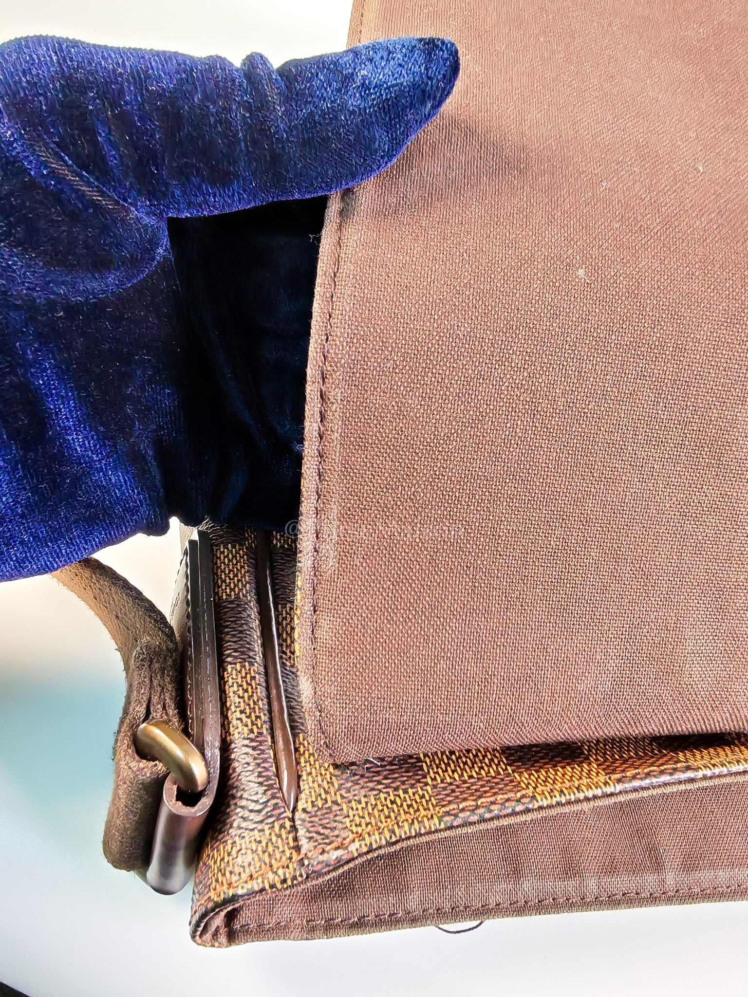 District PM Messenger Crossbody Bag (Date Code: FL2156) | Purse Maison Luxury Bags Shop