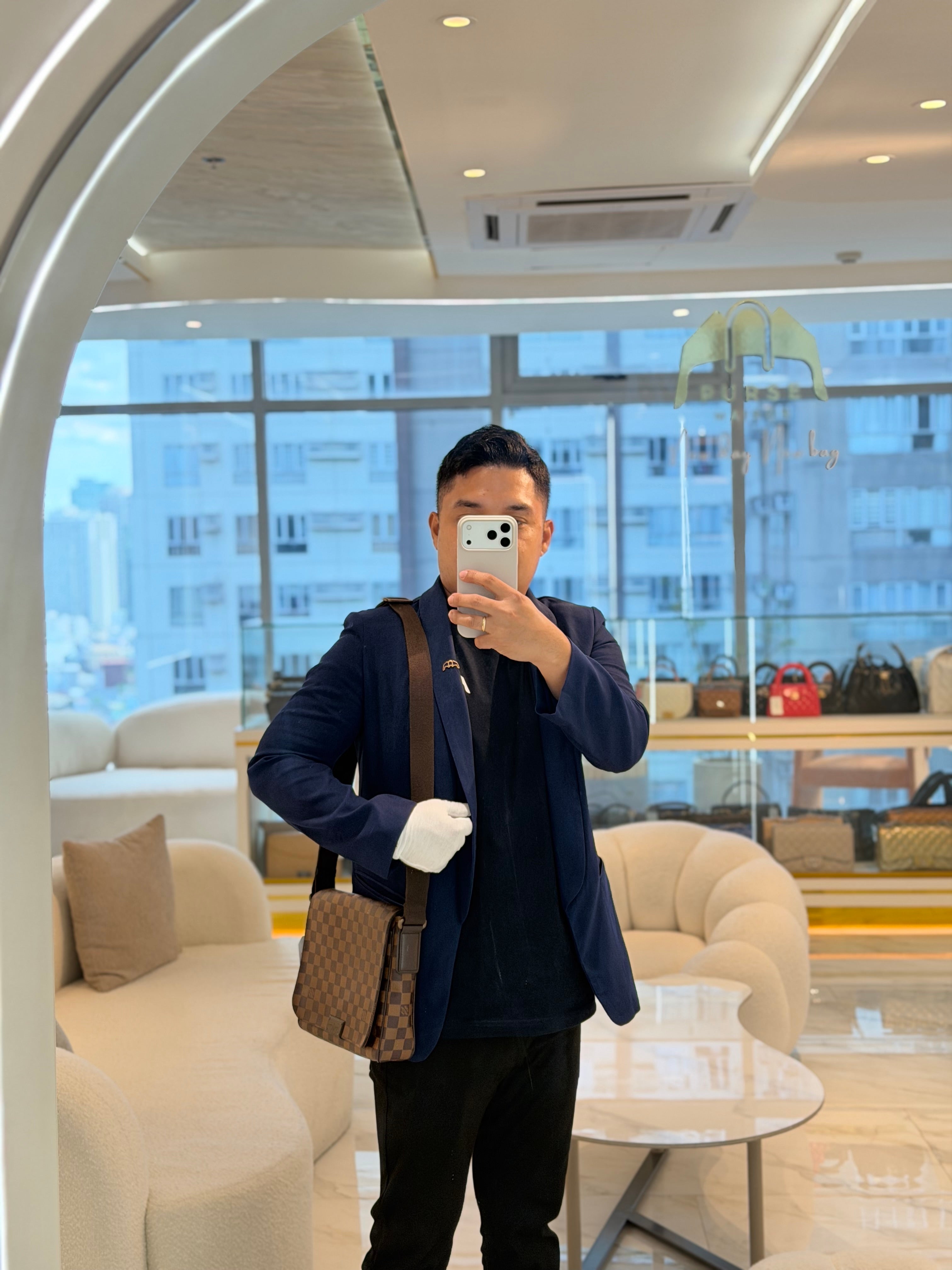 District PM Messenger Crossbody Bag (Date Code: FL2156) | Purse Maison Luxury Bags Shop