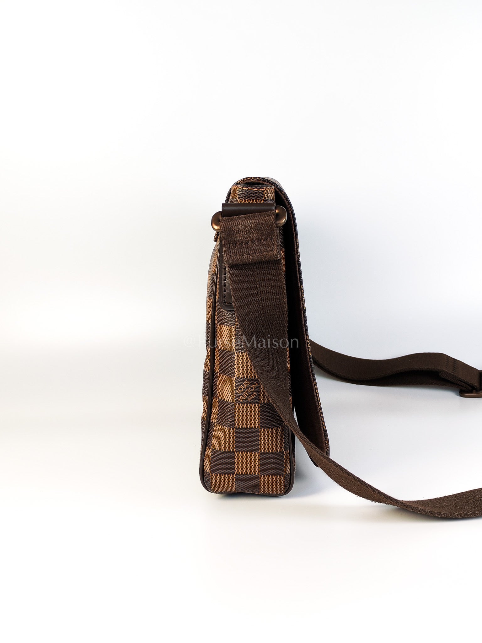 District PM Messenger Crossbody Bag (Date Code: FL2156) | Purse Maison Luxury Bags Shop