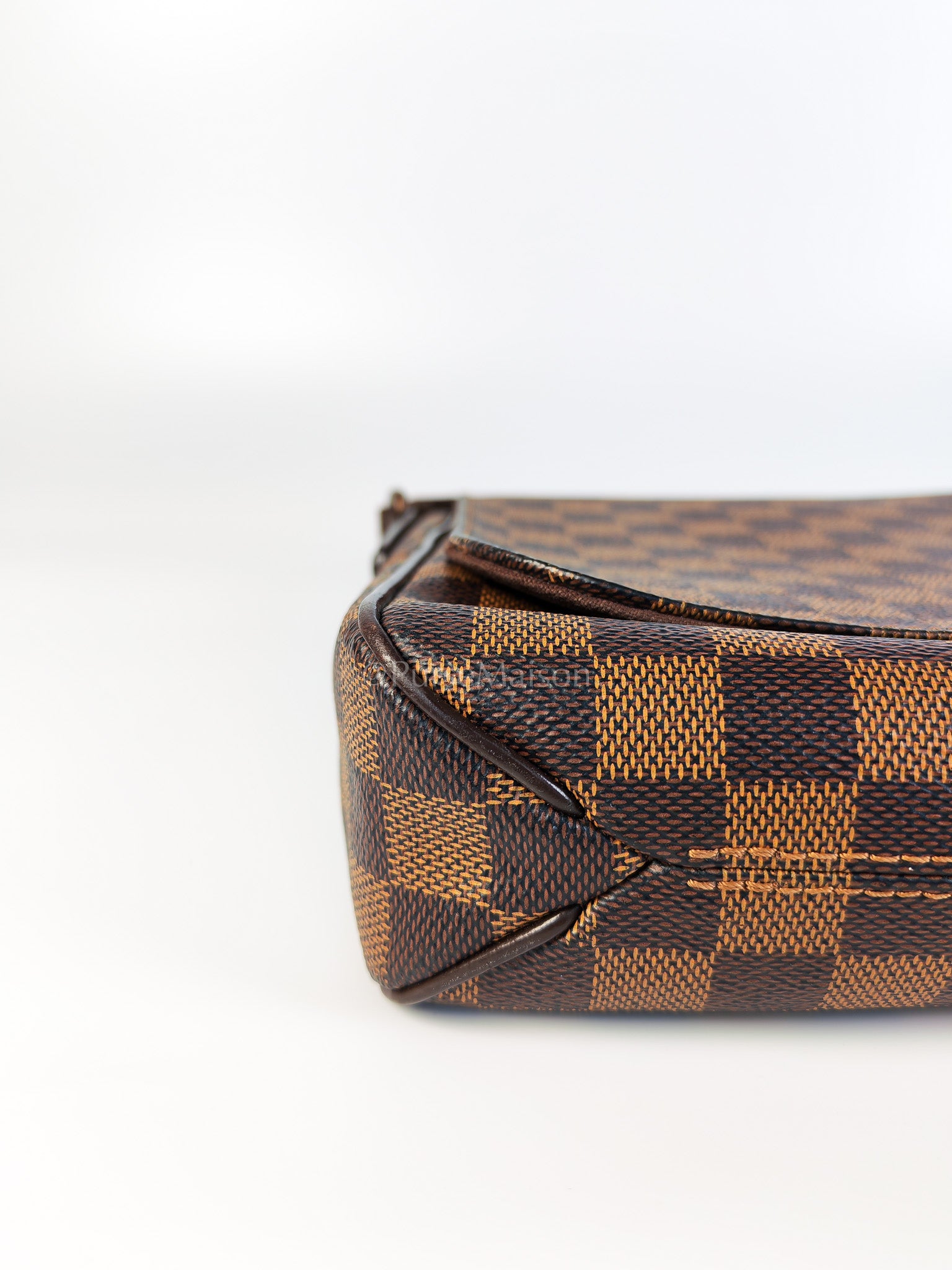 District PM Messenger Crossbody Bag (Date Code: FL2156) | Purse Maison Luxury Bags Shop