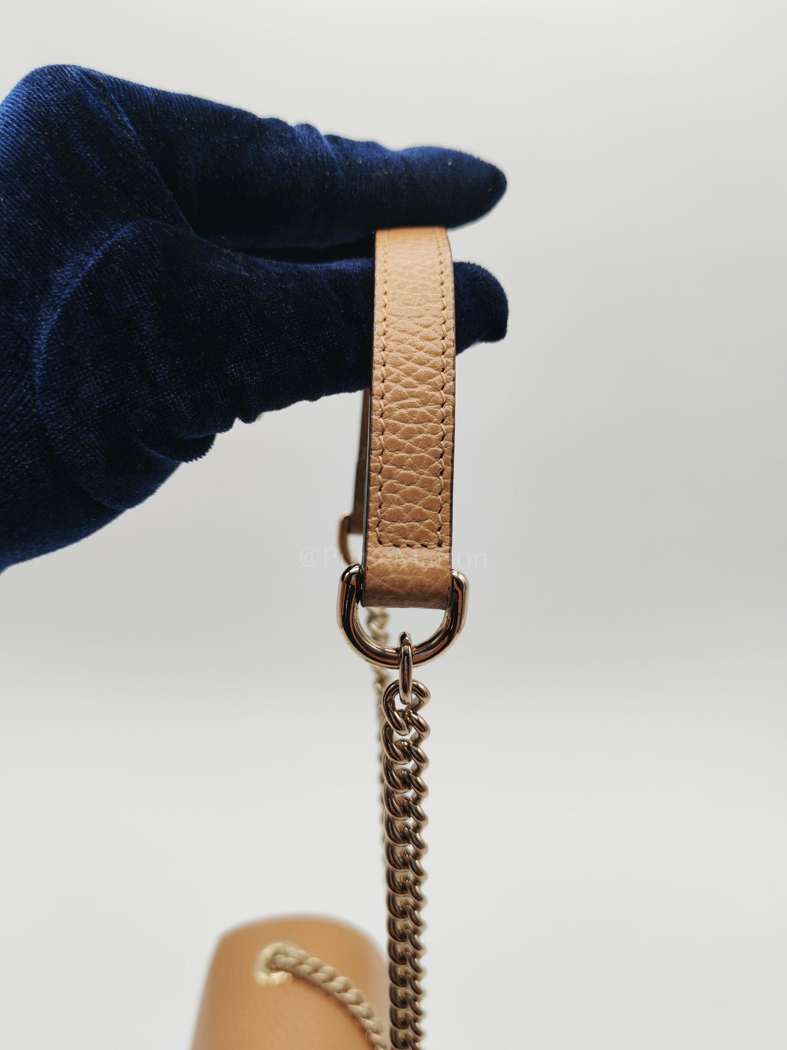 Dollar Calfskin Small Interlocking GG Shoulder Bag Gold Hardware Beige | Purse Maison Luxury Bags Shop