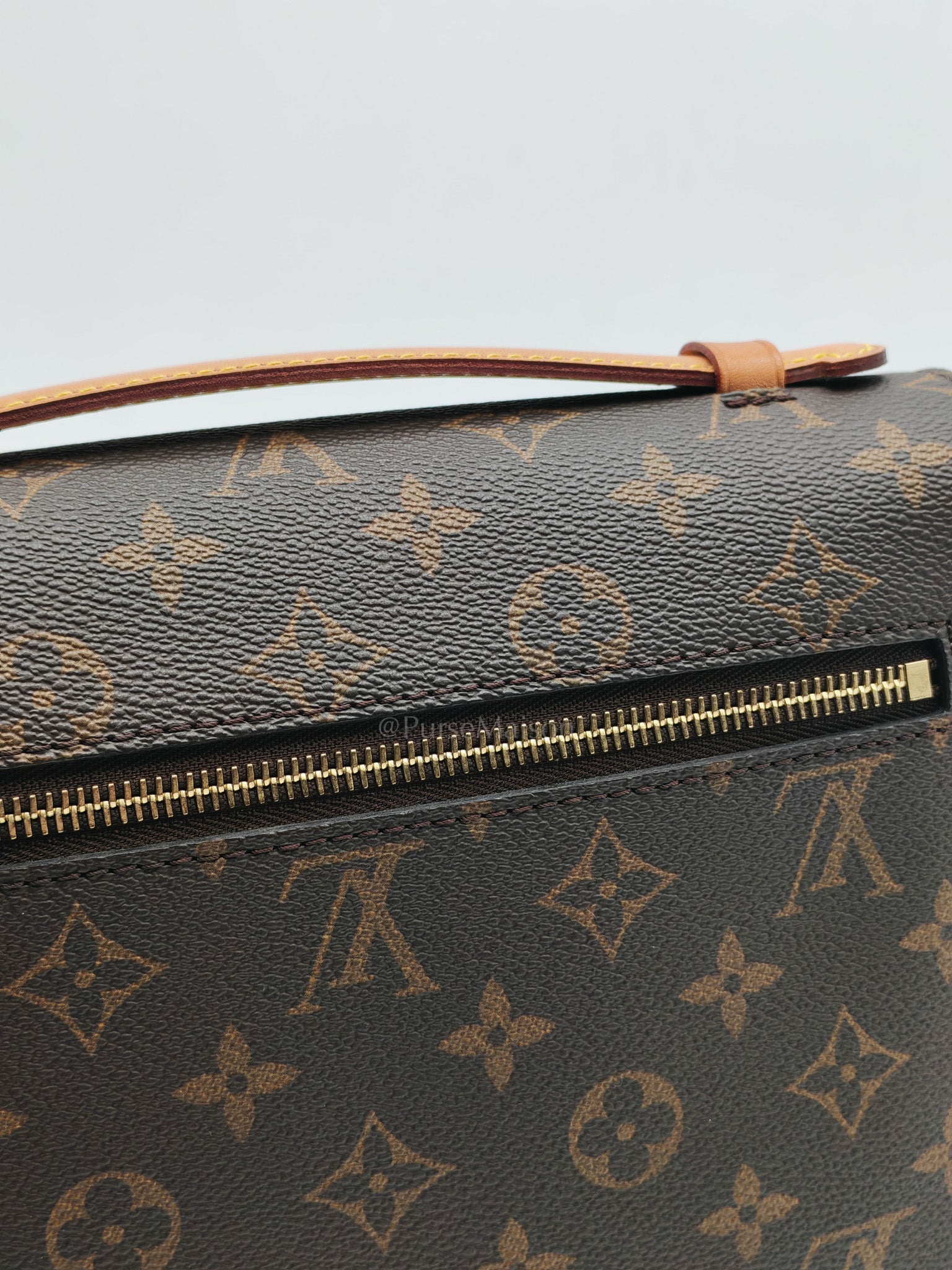 Pochette Metis in Monogram Canvas (Date Code: DU2199)