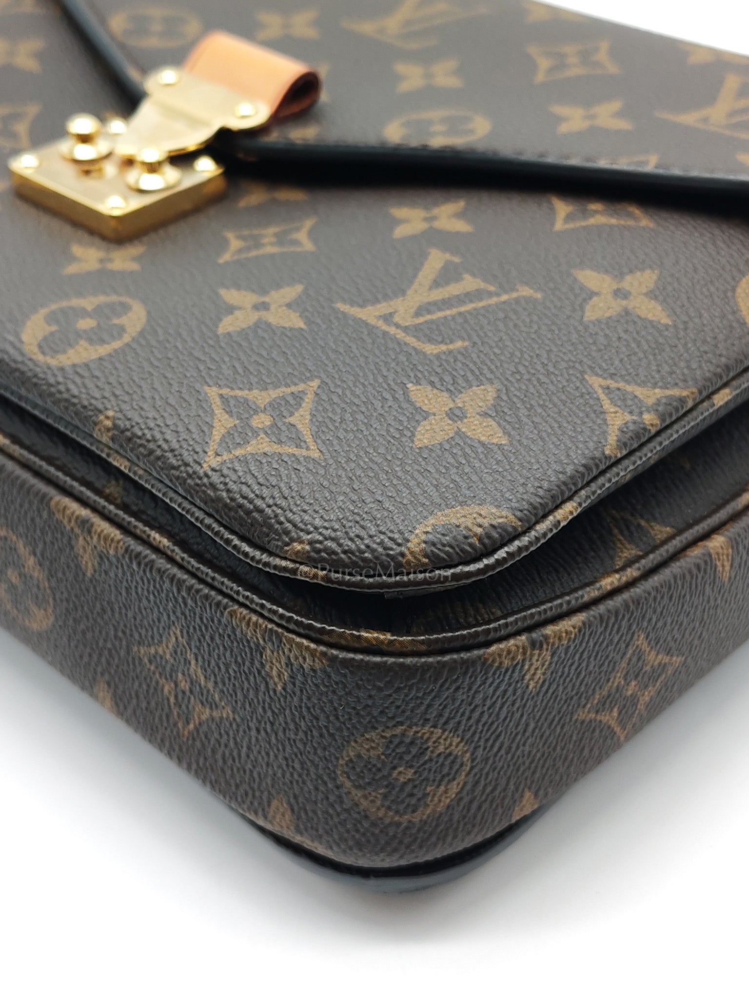 Pochette Metis in Monogram Canvas (Date Code: DU2199)