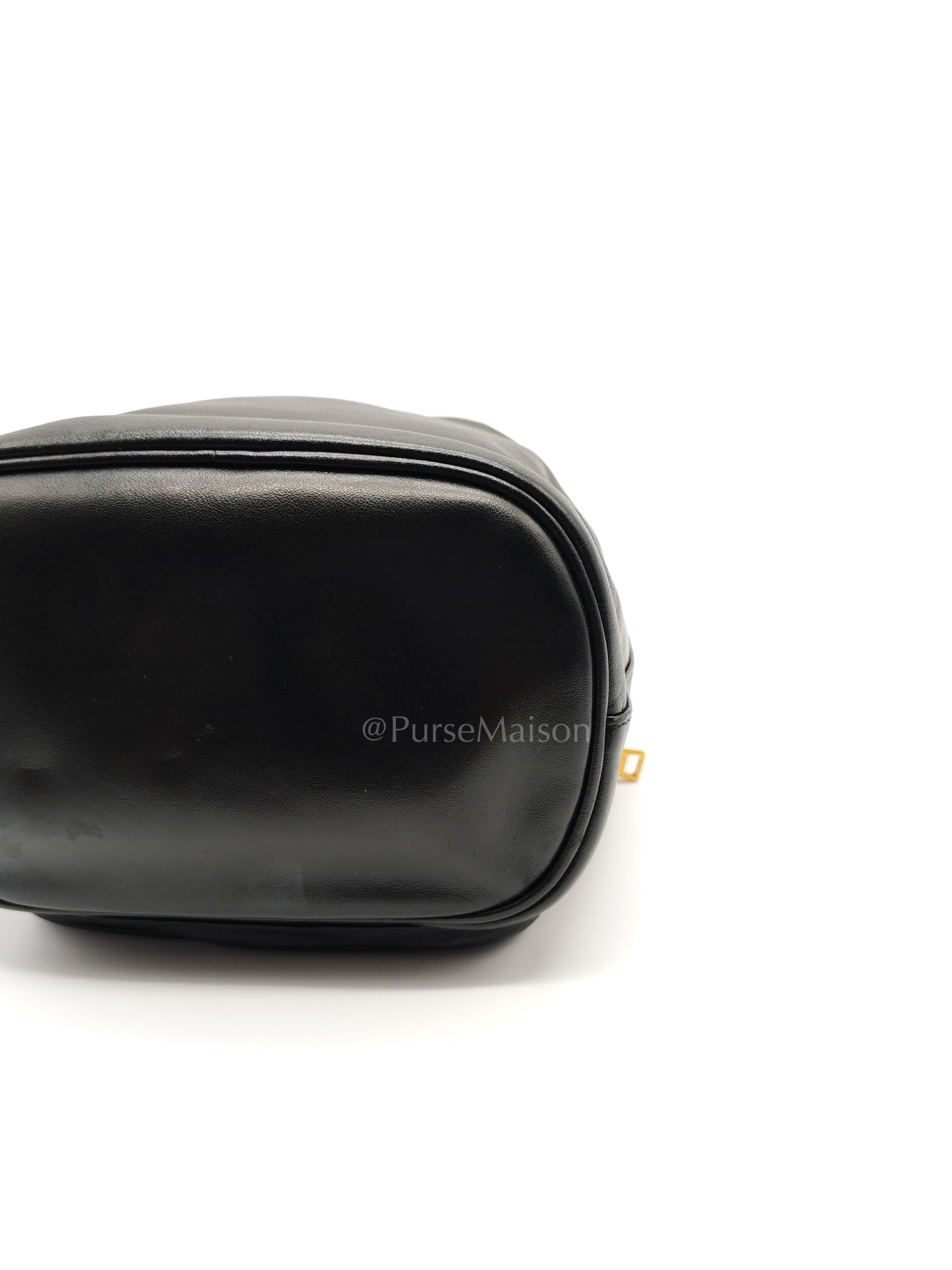 Duet Bucket Bag in Black Smooth Calfskin Leather Crossbody Bag | Purse Maison Luxury Bags Shop