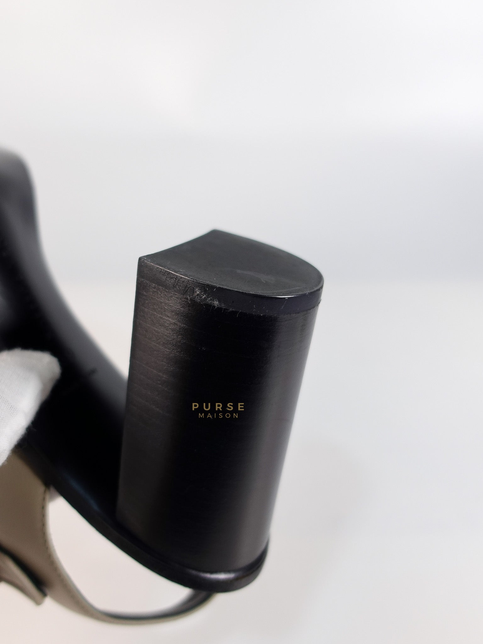 Embroidered Chunky Heels Sandals in Gray Size 39 EU (24.5cm) | Purse Maison Luxury Bags Shop