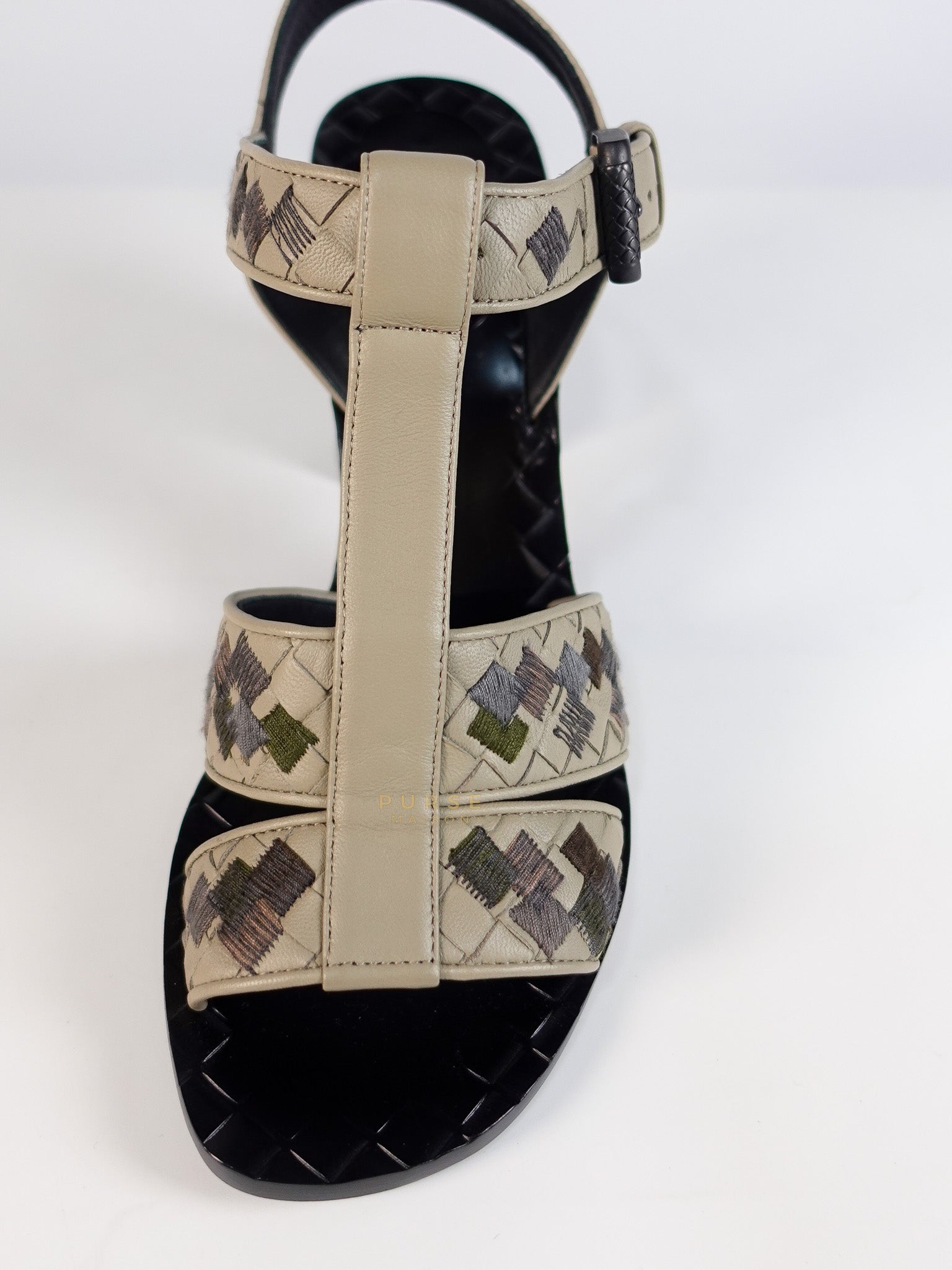 Embroidered Chunky Heels Sandals in Gray Size 39 EU (24.5cm) | Purse Maison Luxury Bags Shop