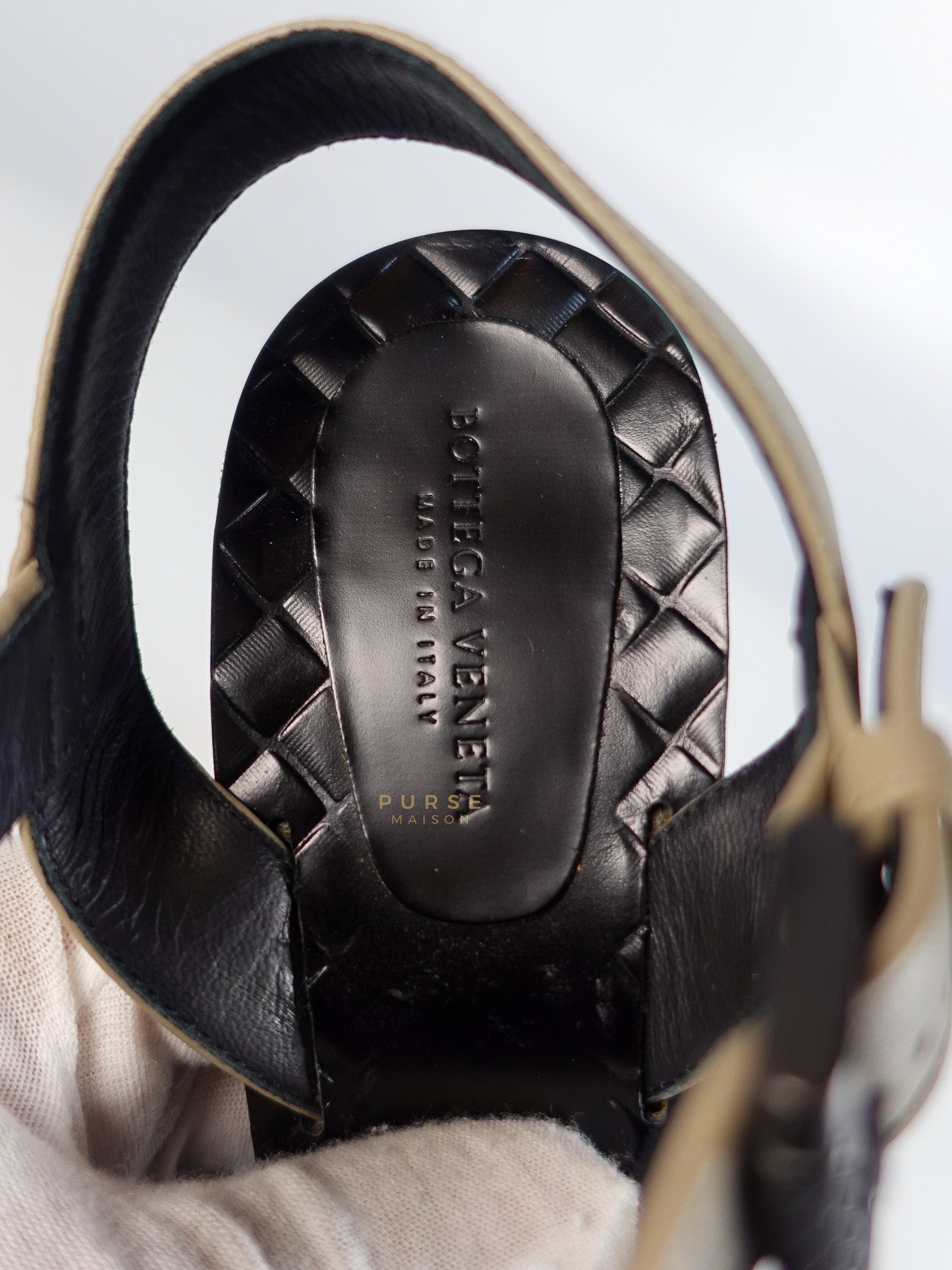 Embroidered Chunky Heels Sandals in Gray Size 39 EU (24.5cm) | Purse Maison Luxury Bags Shop