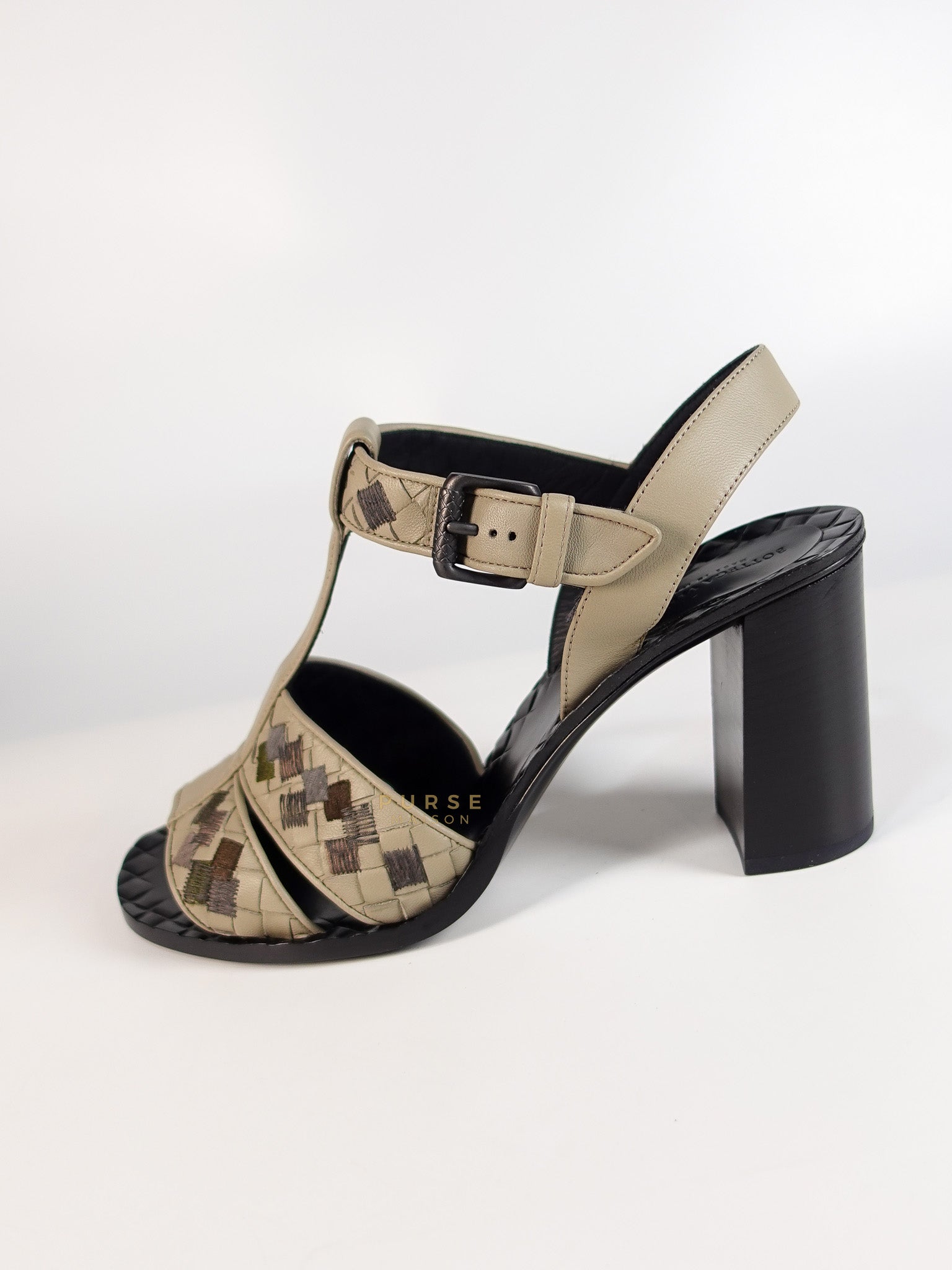 Embroidered Chunky Heels Sandals in Gray Size 39 EU (24.5cm) | Purse Maison Luxury Bags Shop