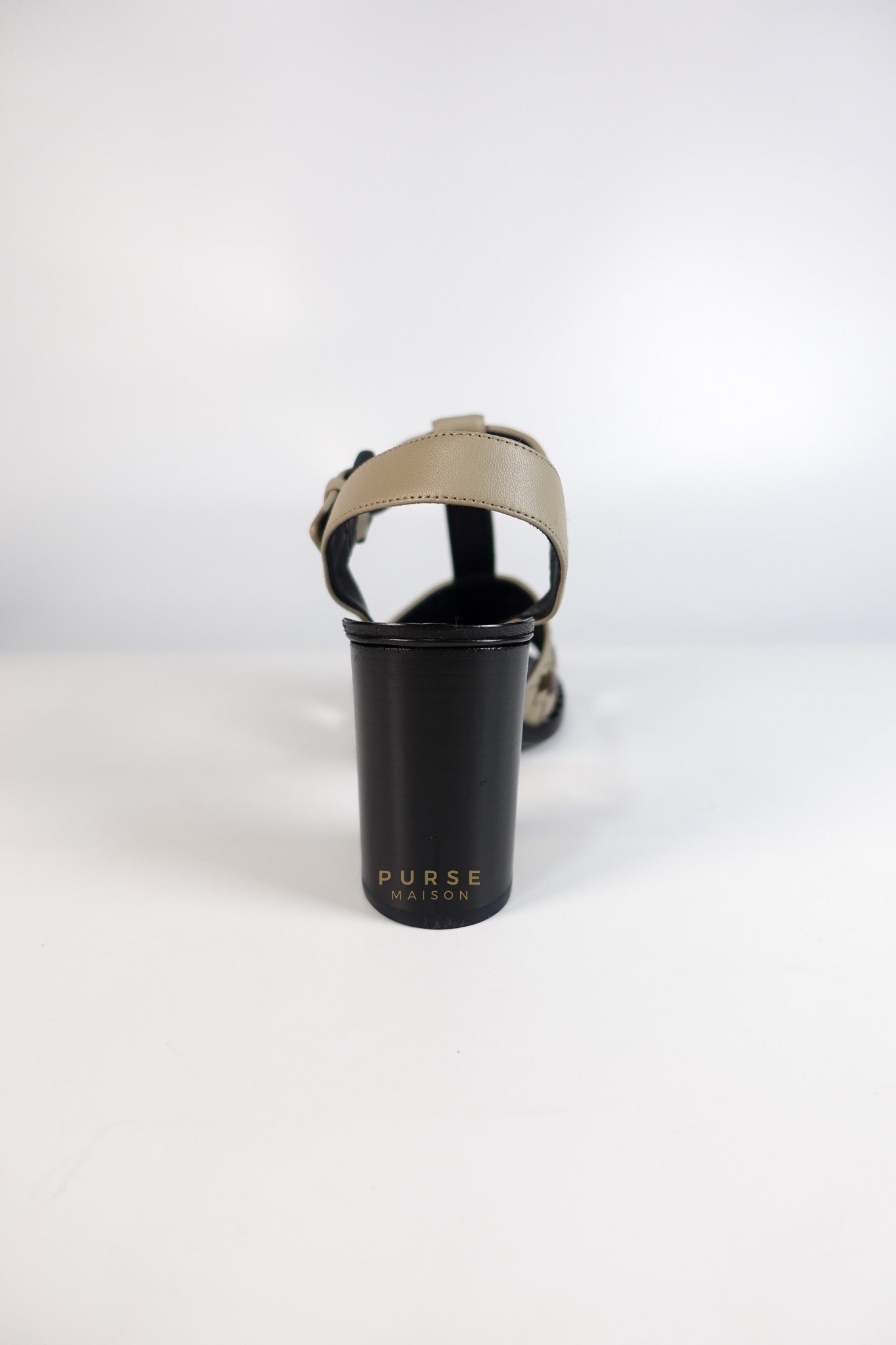 Embroidered Chunky Heels Sandals in Gray Size 39 EU (24.5cm) | Purse Maison Luxury Bags Shop