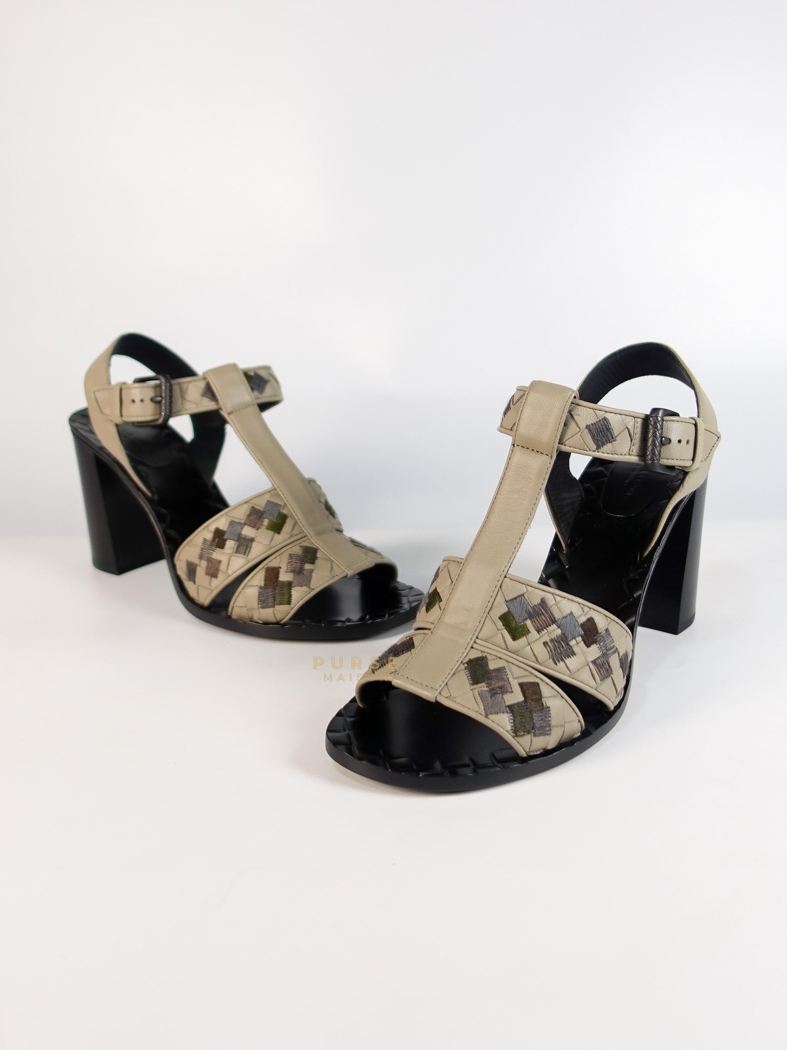 Embroidered Chunky Heels Sandals in Gray Size 39 EU (24.5cm) | Purse Maison Luxury Bags Shop
