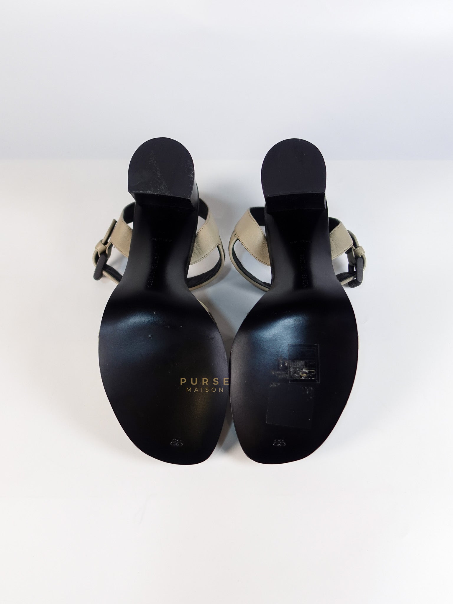 Embroidered Chunky Heels Sandals in Gray Size 39 EU (24.5cm) | Purse Maison Luxury Bags Shop