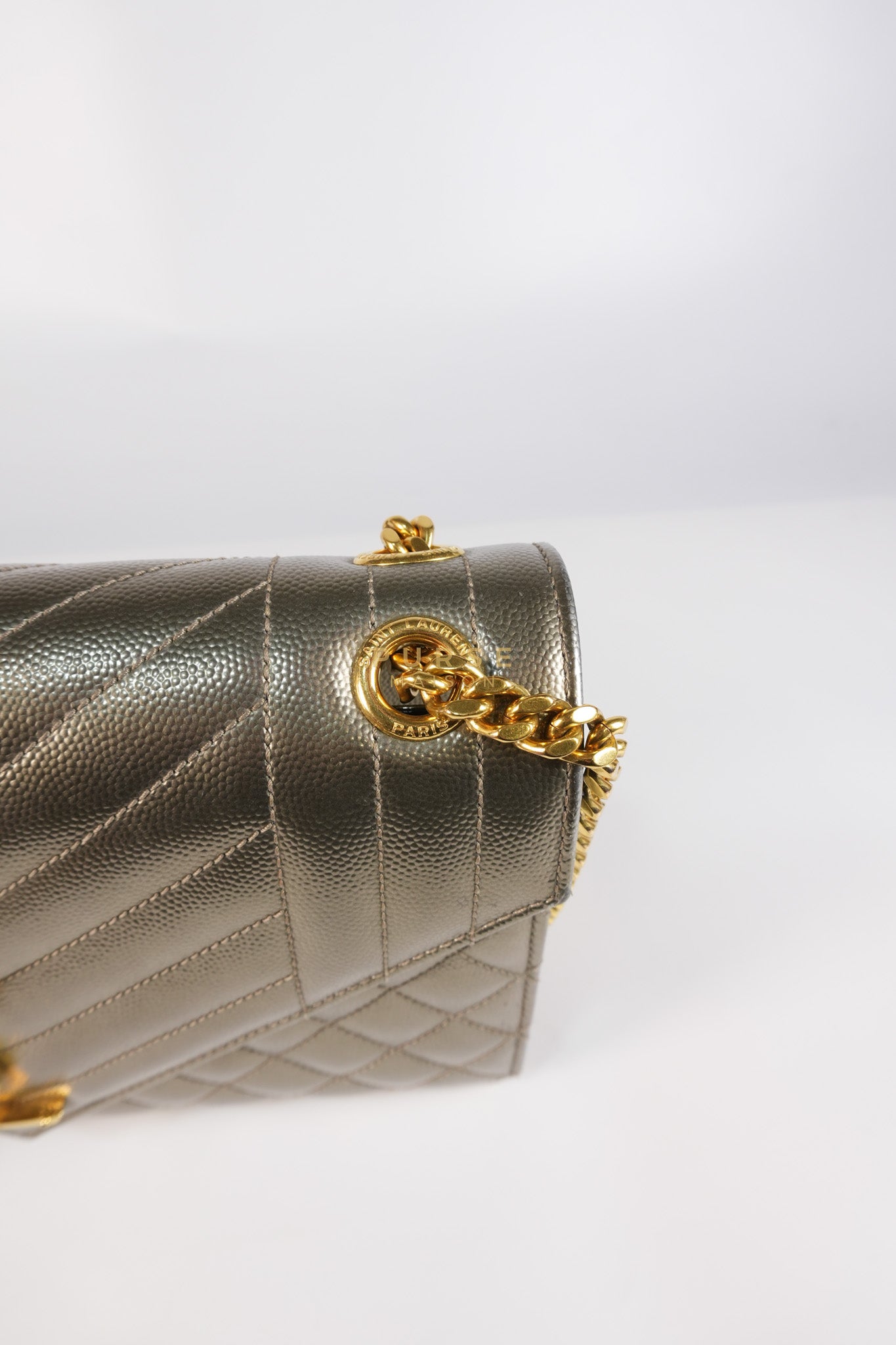 Envelope Bag in Metallic Grain de Poudre Leather | Purse Maison Luxury Bags Shop