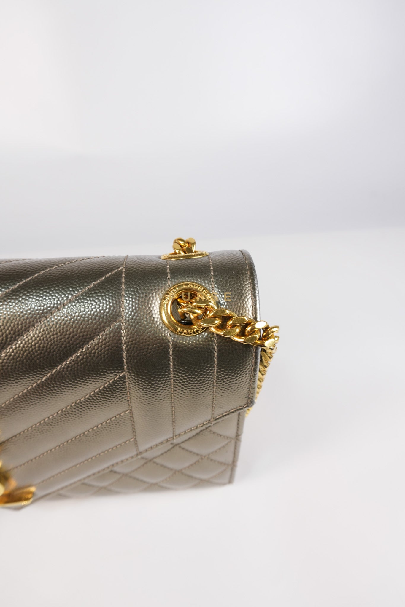 Envelope Bag in Metallic Grain de Poudre Leather | Purse Maison Luxury Bags Shop