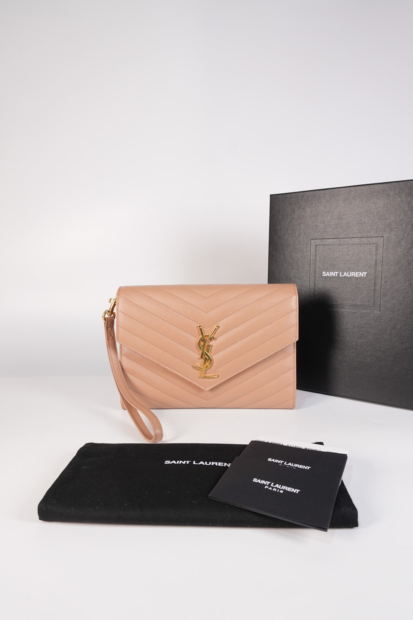 Envelope Clutch Bag in Beige Grain De Poudre Leather & Gold Hardware | Purse Maison Luxury Bags Shop