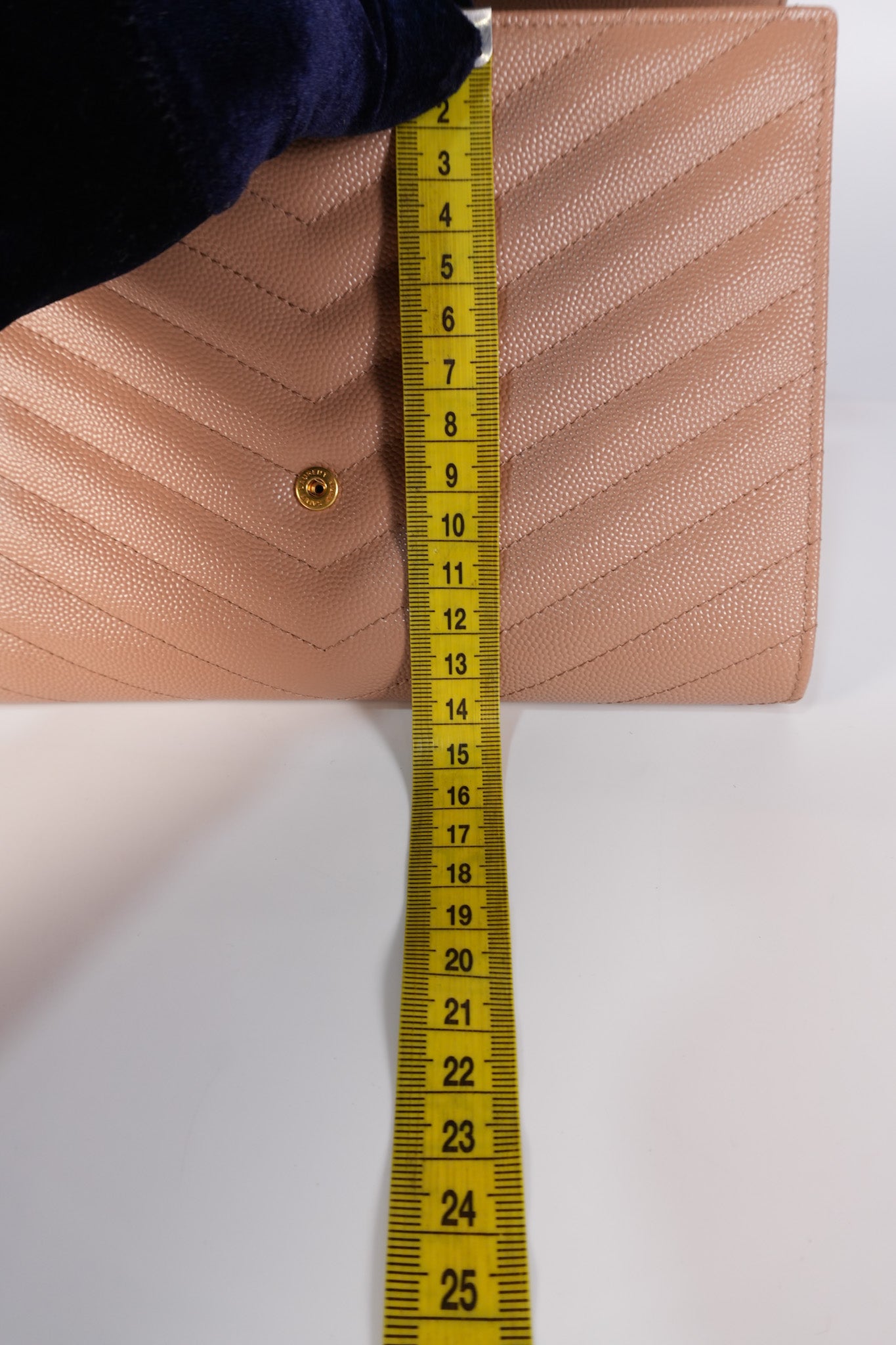 Envelope Clutch Bag in Beige Grain De Poudre Leather & Gold Hardware | Purse Maison Luxury Bags Shop