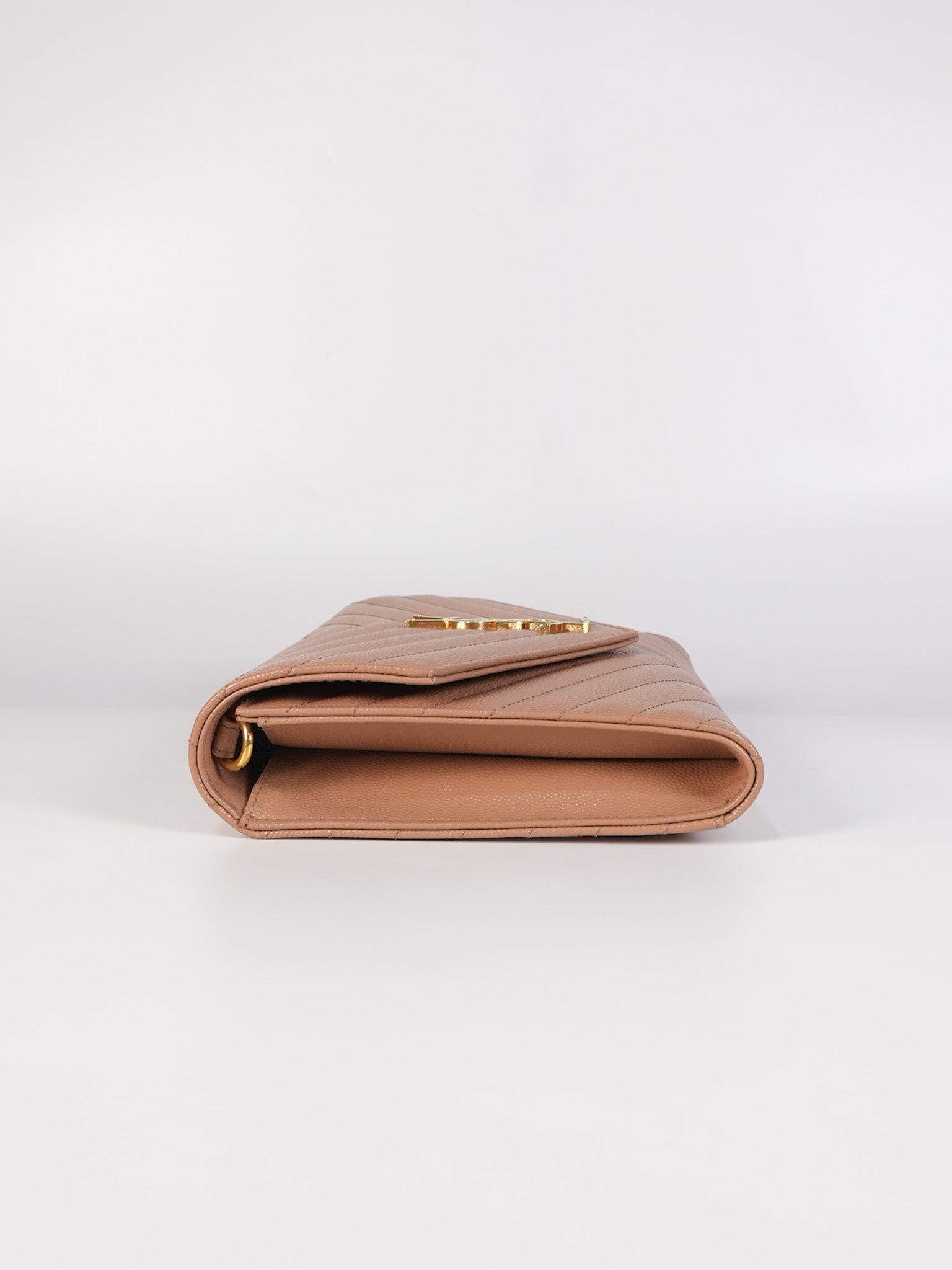 Envelope Clutch Bag in Beige Grain De Poudre Leather & Gold Hardware | Purse Maison Luxury Bags Shop