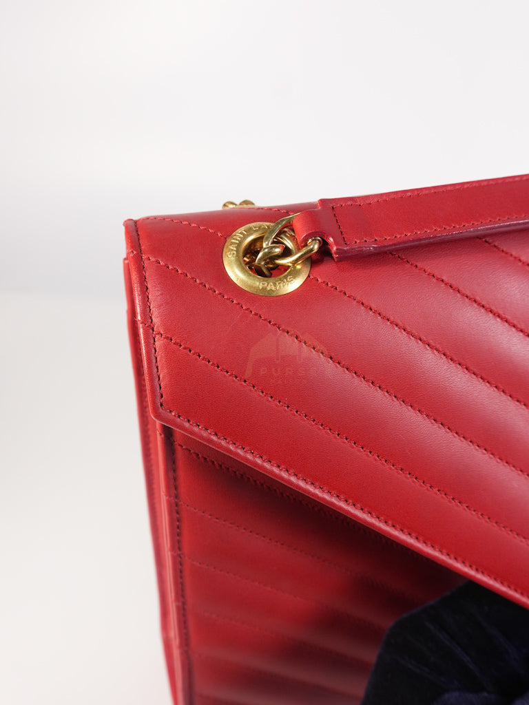 Envelope Large in Red Smooth Chevron Leather and Gold Hardware Shoulder Bag | Purse Maison Luxury Bags Shop
