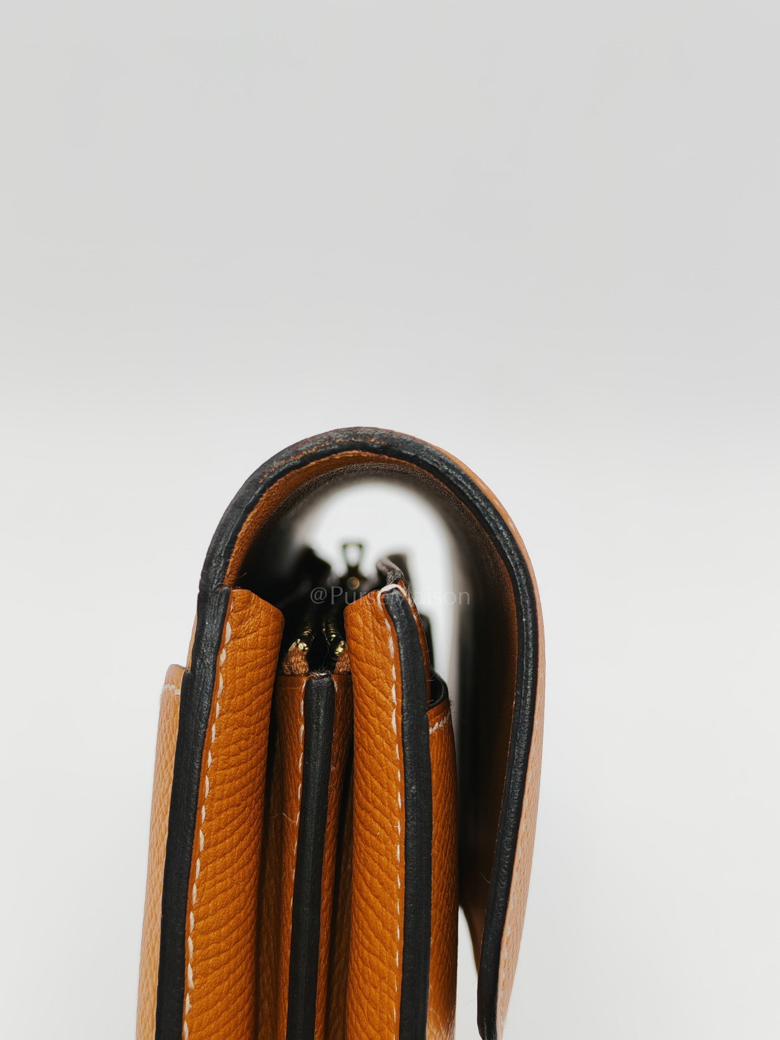 Constance To Go in Toffee Epsom Leather & Gold Hardware Stamp D (2019)