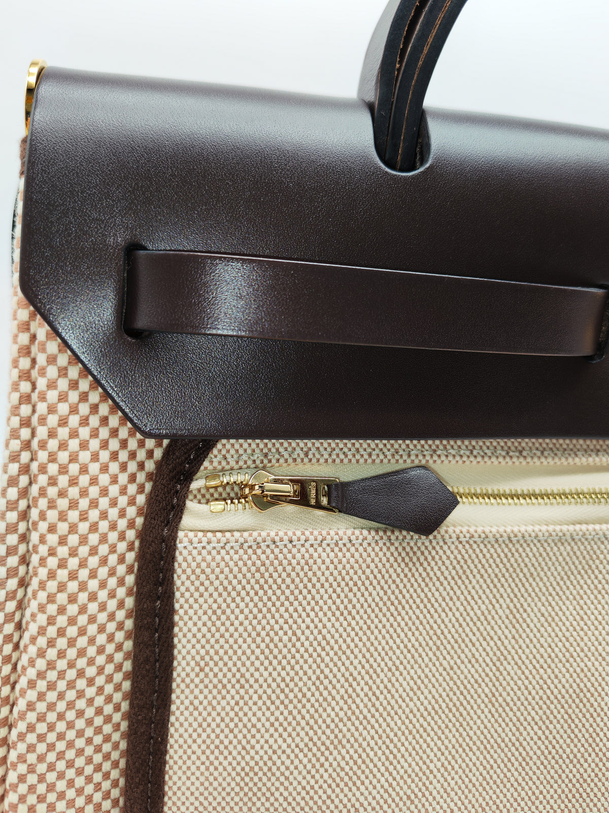 Hermès Herbag Zip PM 31 Ecru, Beige Toile H Ebene Hunter Gold Hardware Stamp W (2024)