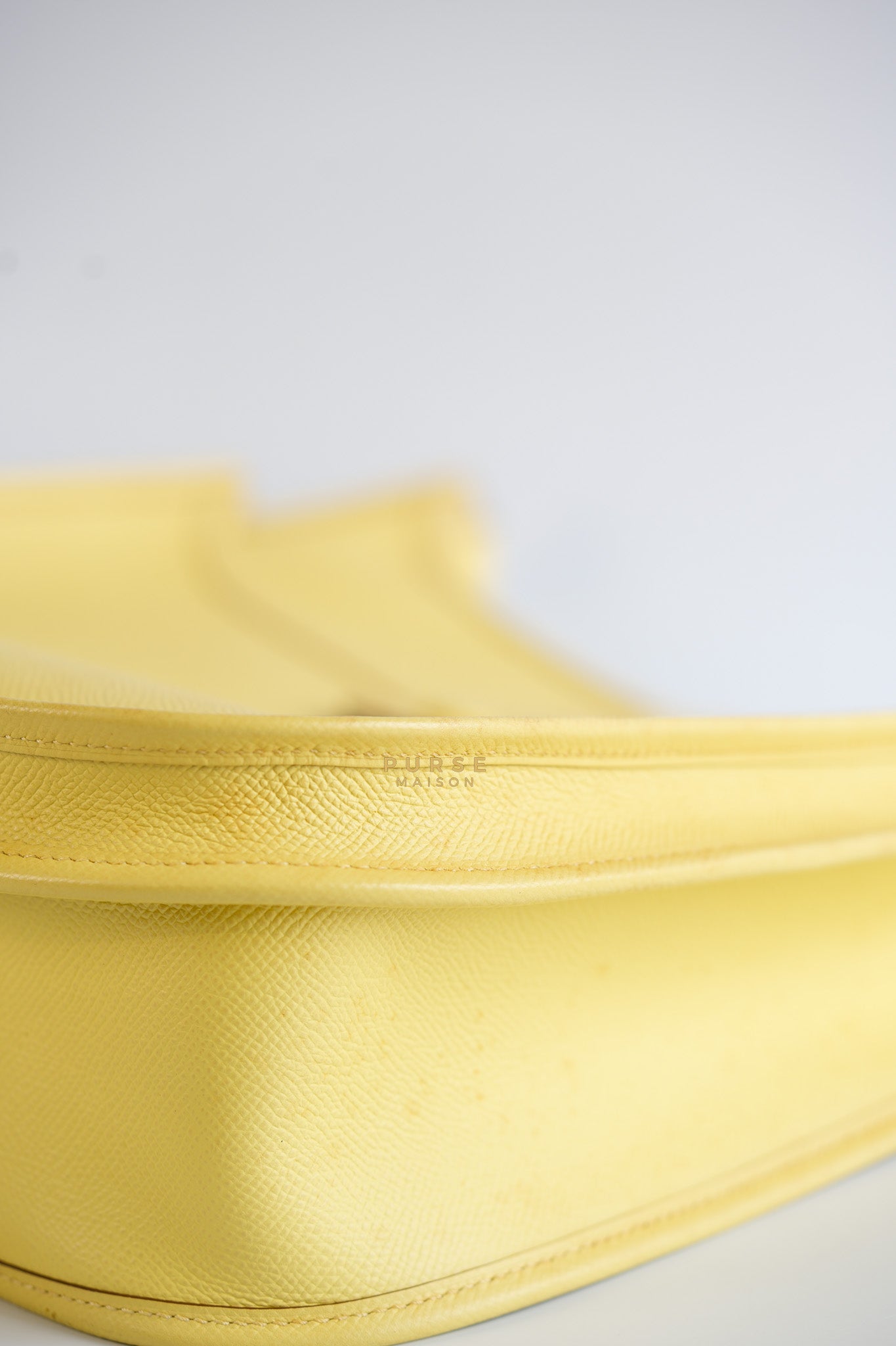 Evelyne III PM Jaune Poussin Clemence in Palladium Hardware Stamp T | Purse Maison Luxury Bags Shop