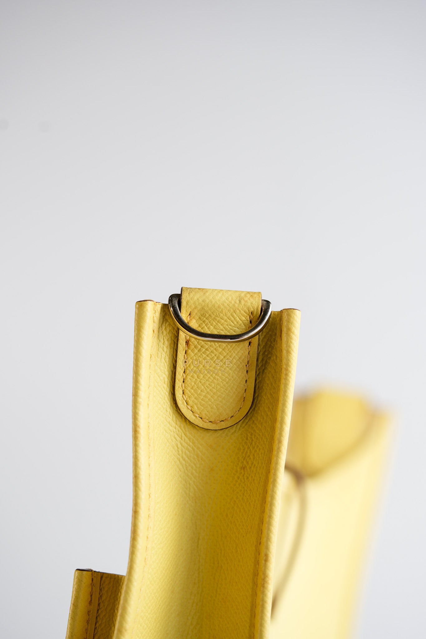 Evelyne III PM Jaune Poussin Clemence in Palladium Hardware Stamp T | Purse Maison Luxury Bags Shop