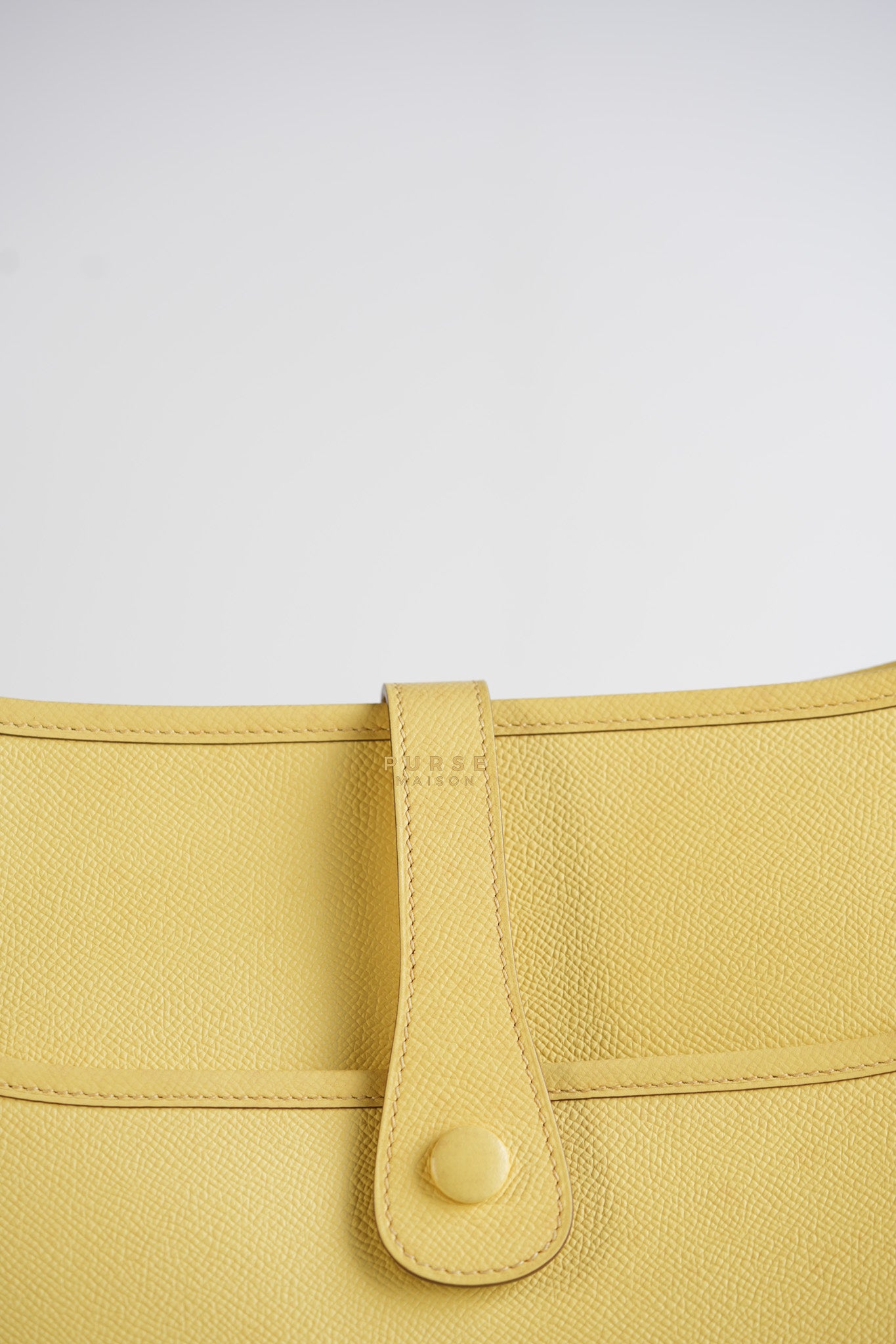 Evelyne III PM Jaune Poussin Clemence in Palladium Hardware Stamp T | Purse Maison Luxury Bags Shop