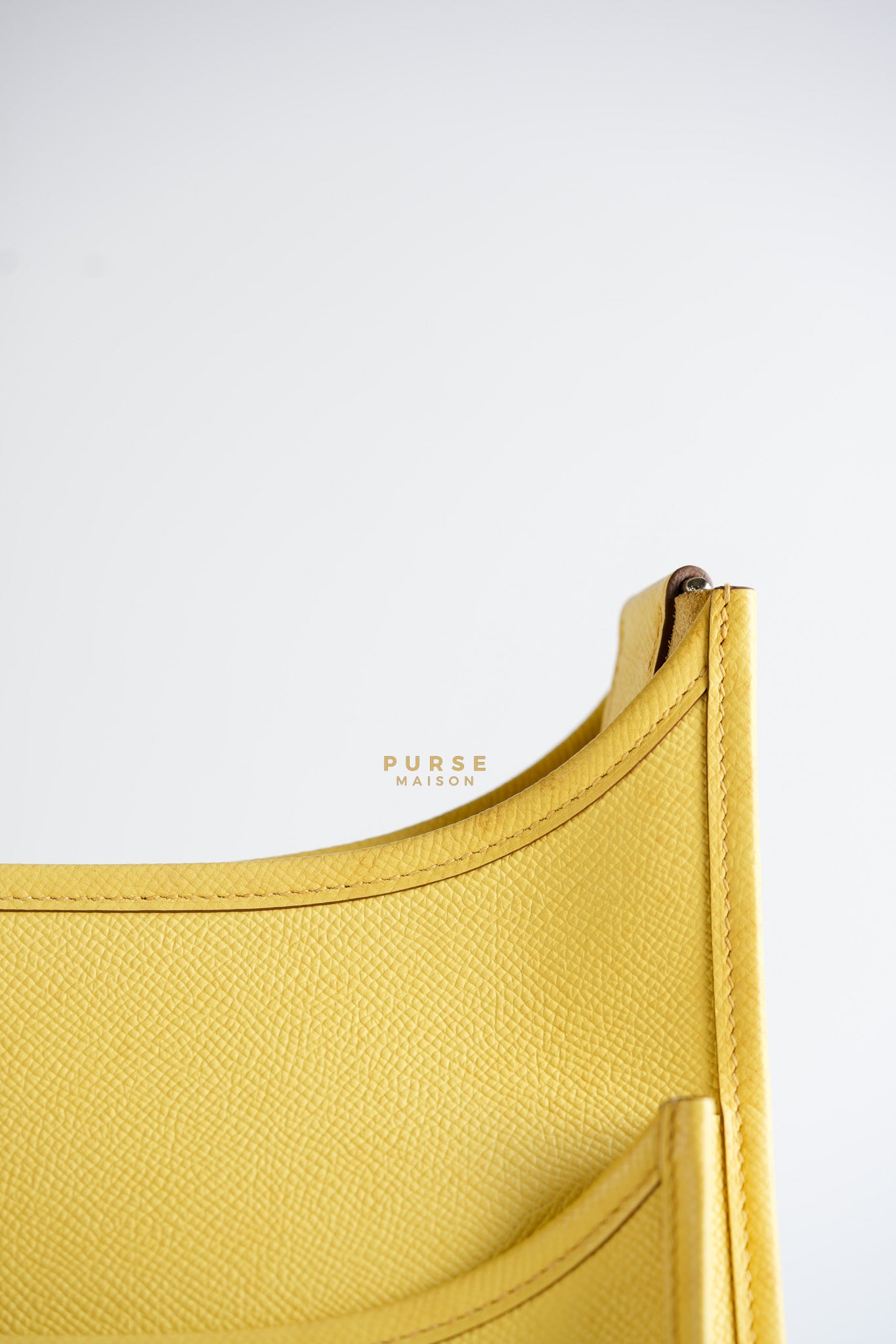 Evelyne III PM Jaune Poussin Clemence in Palladium Hardware Stamp T | Purse Maison Luxury Bags Shop