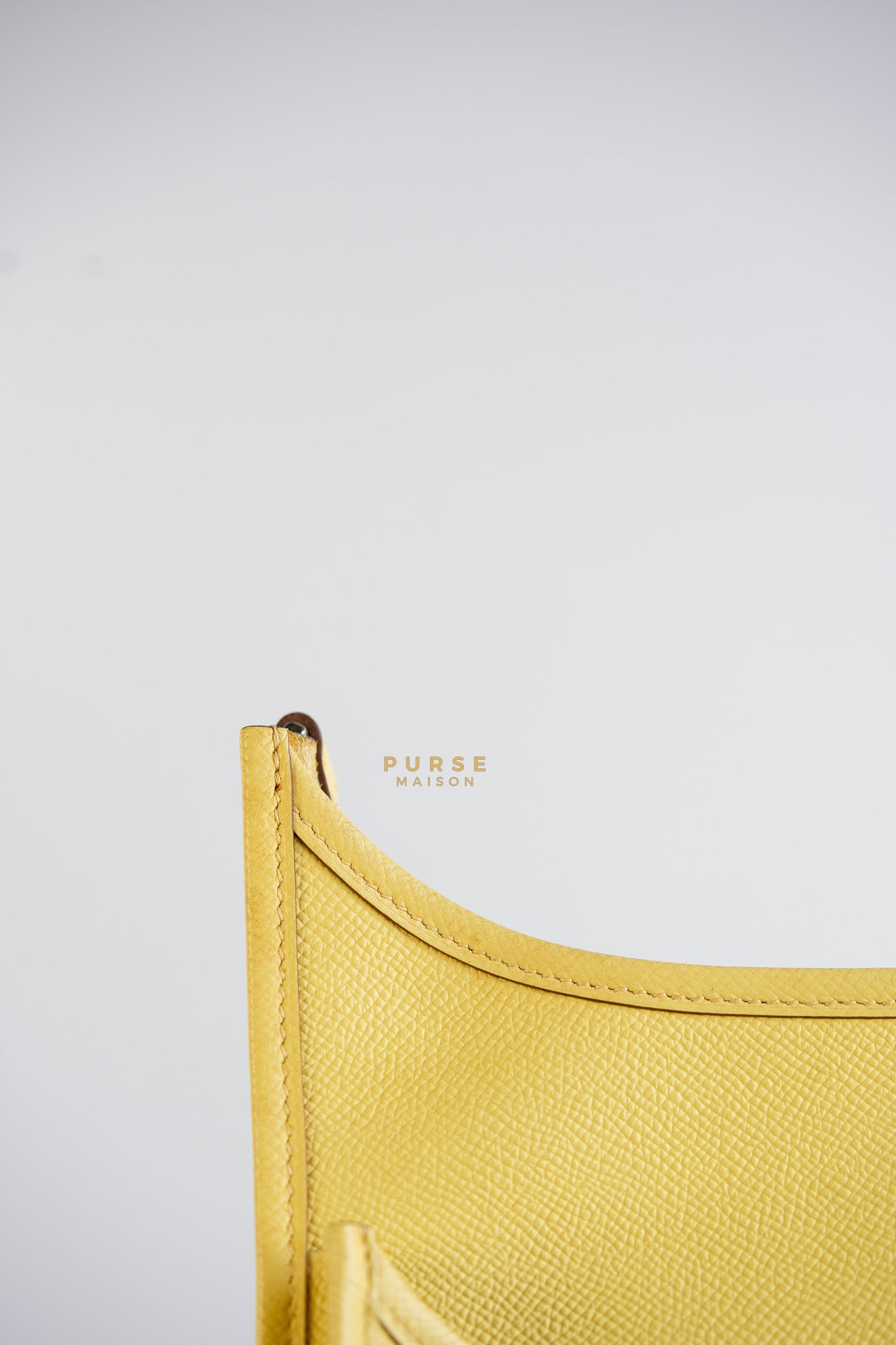 Evelyne III PM Jaune Poussin Clemence in Palladium Hardware Stamp T | Purse Maison Luxury Bags Shop
