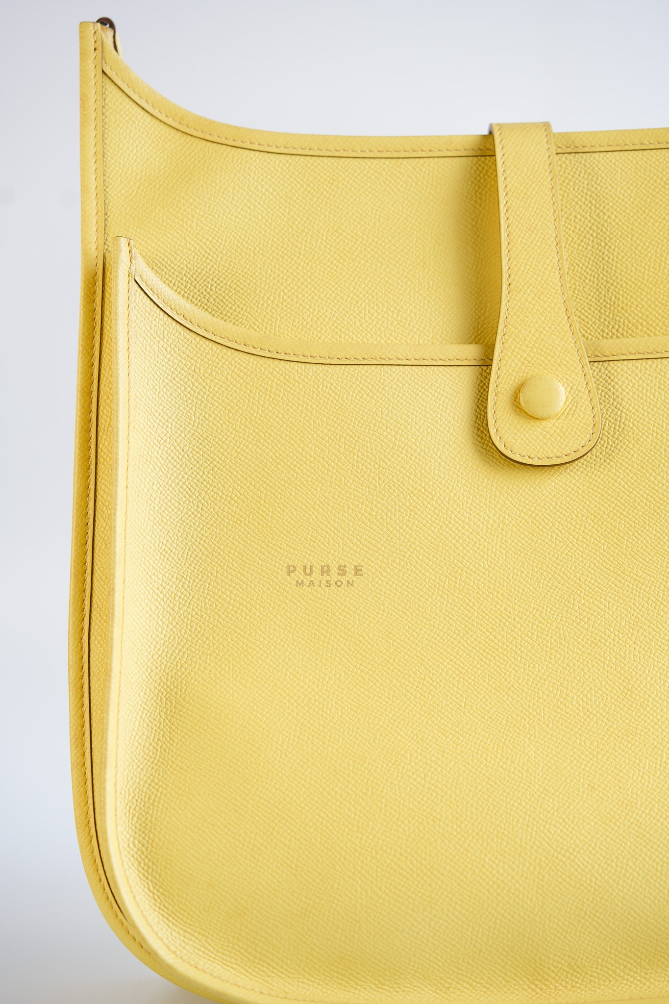 Evelyne III PM Jaune Poussin Clemence in Palladium Hardware Stamp T | Purse Maison Luxury Bags Shop