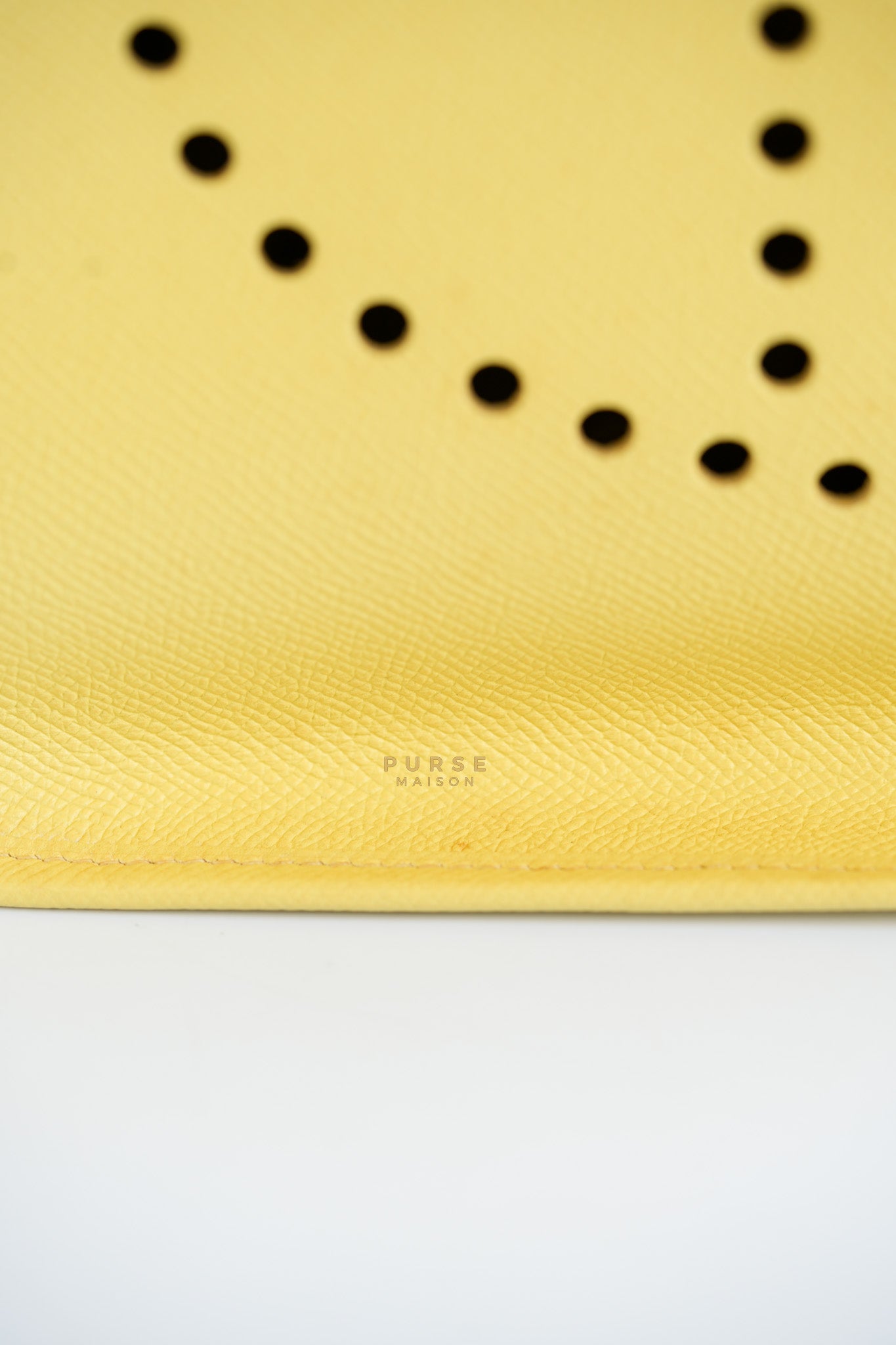 Evelyne III PM Jaune Poussin Clemence in Palladium Hardware Stamp T | Purse Maison Luxury Bags Shop