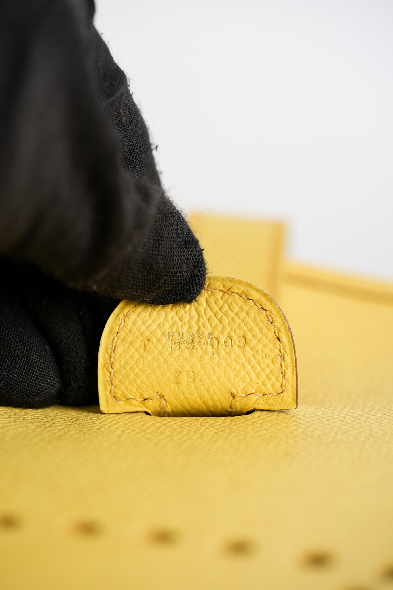 Evelyne III PM Jaune Poussin Clemence in Palladium Hardware Stamp T | Purse Maison Luxury Bags Shop