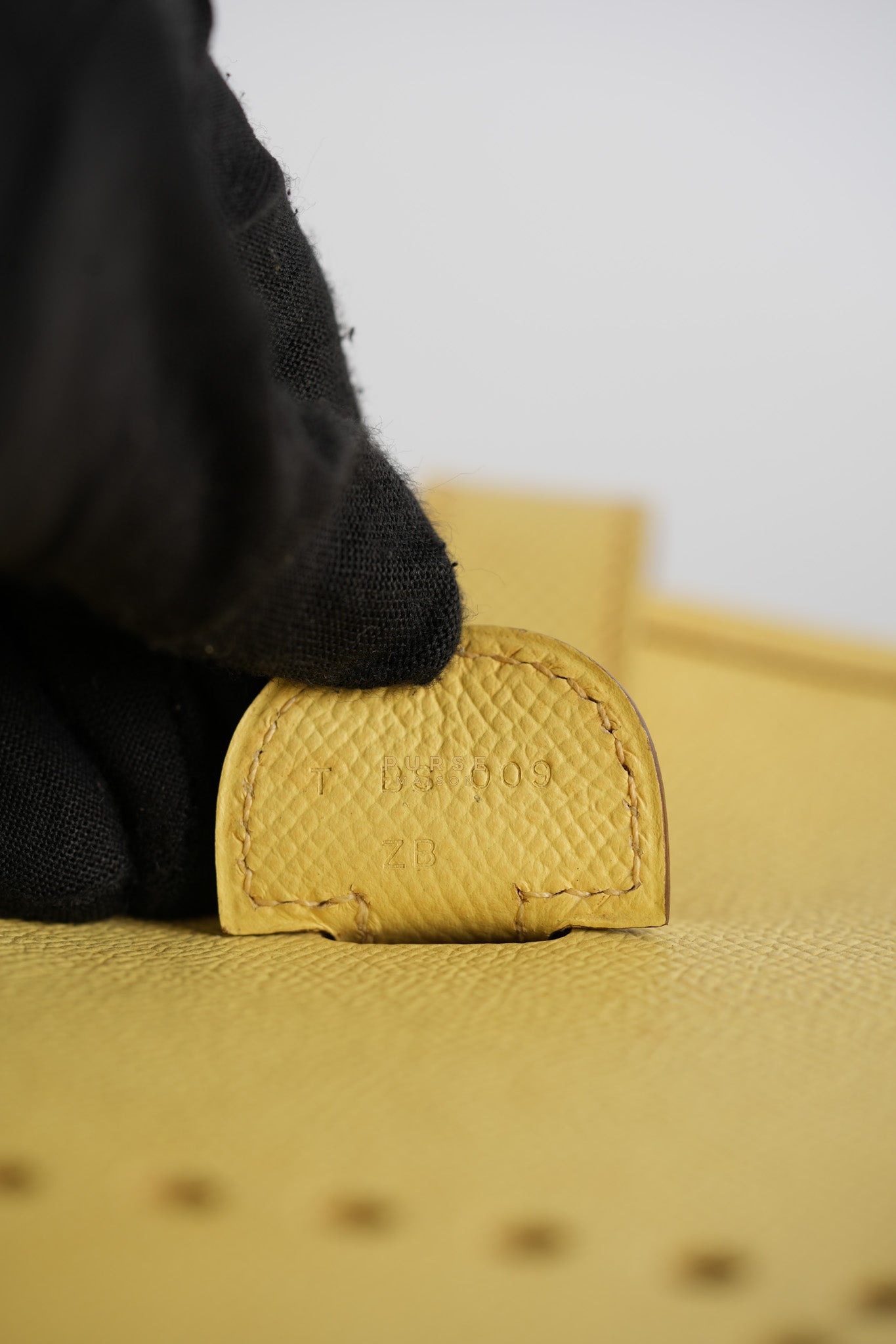 Evelyne III PM Jaune Poussin Clemence in Palladium Hardware Stamp T | Purse Maison Luxury Bags Shop