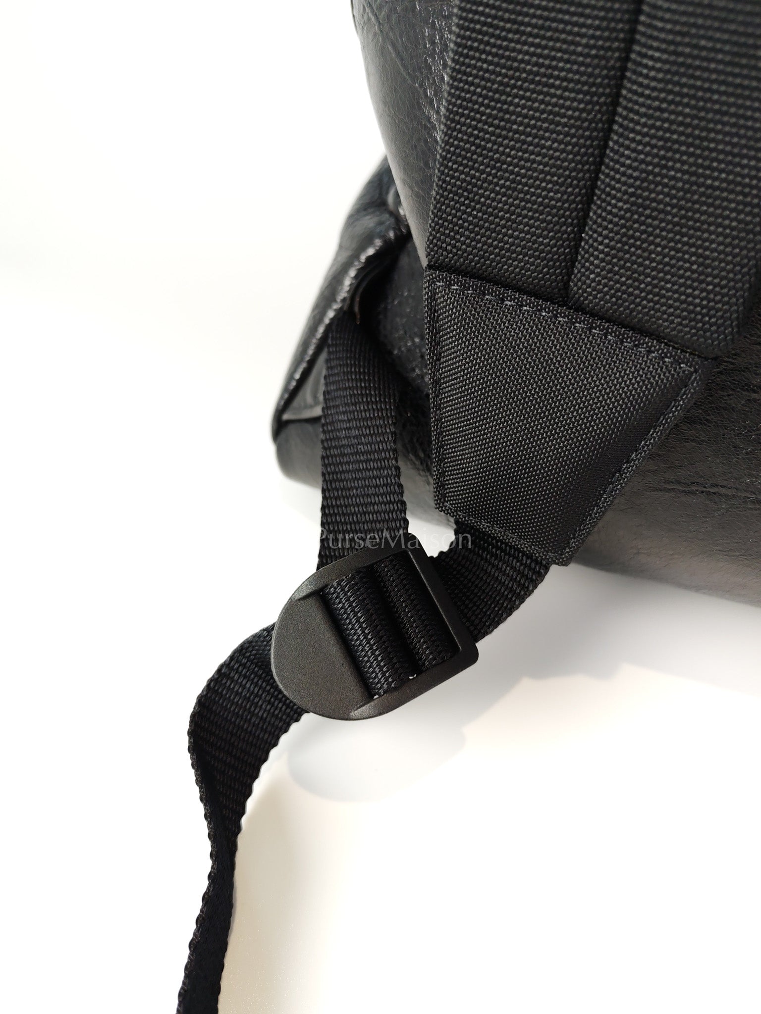 Explorer Blackpack in Black Crinkled Leather | Purse Maison Luxury Bags Shop