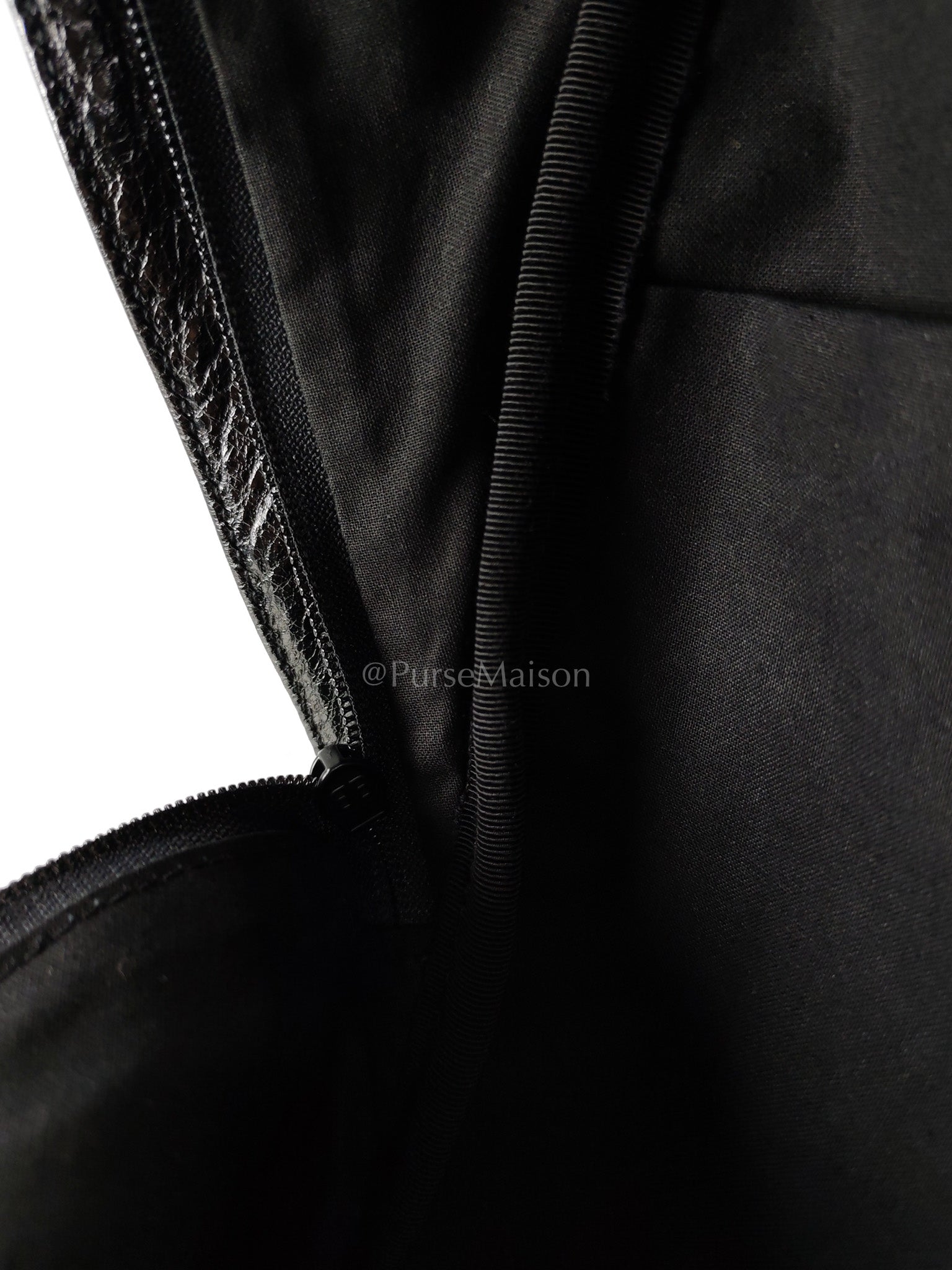 Explorer Blackpack in Black Crinkled Leather | Purse Maison Luxury Bags Shop