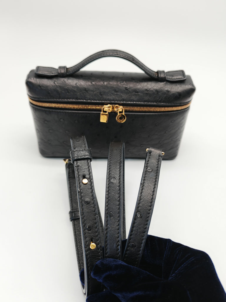 Extra Pocket Pouch L19 Black Ostrich Leather | Purse Maison Luxury Bags Shop