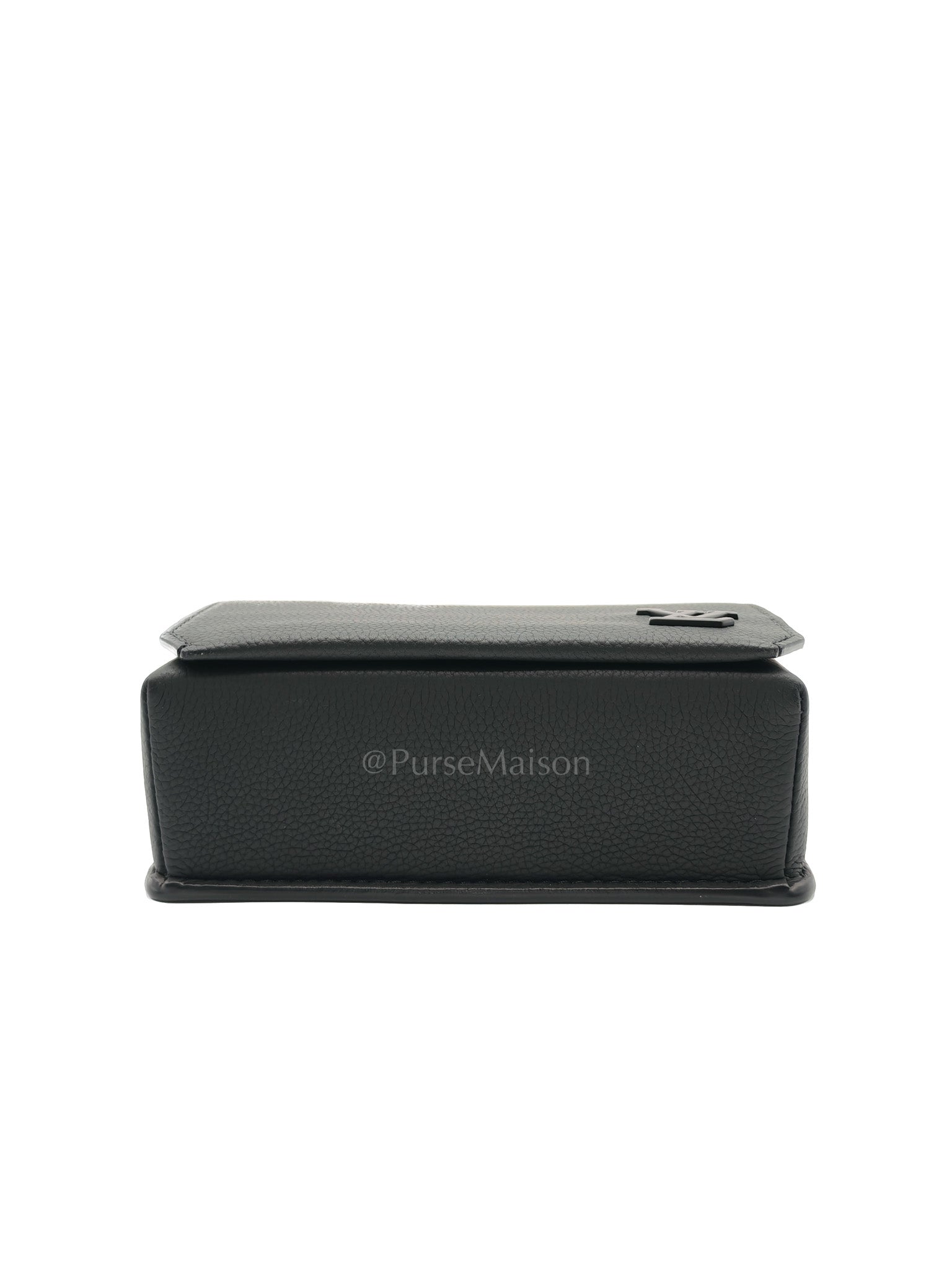 Fastline Wearable Wallet in Aerogram Leather Black | Purse Maison Luxury Bags Shop