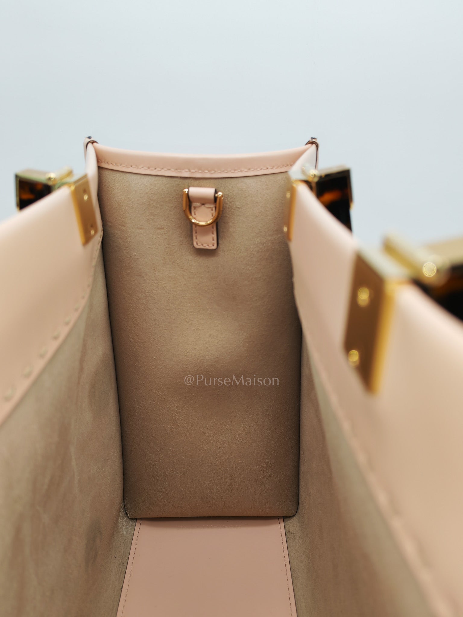 Fendi Sunshine Medium Tote Bag in Light Rose Shoulder Bag | Purse Maison Luxury Bags Shop