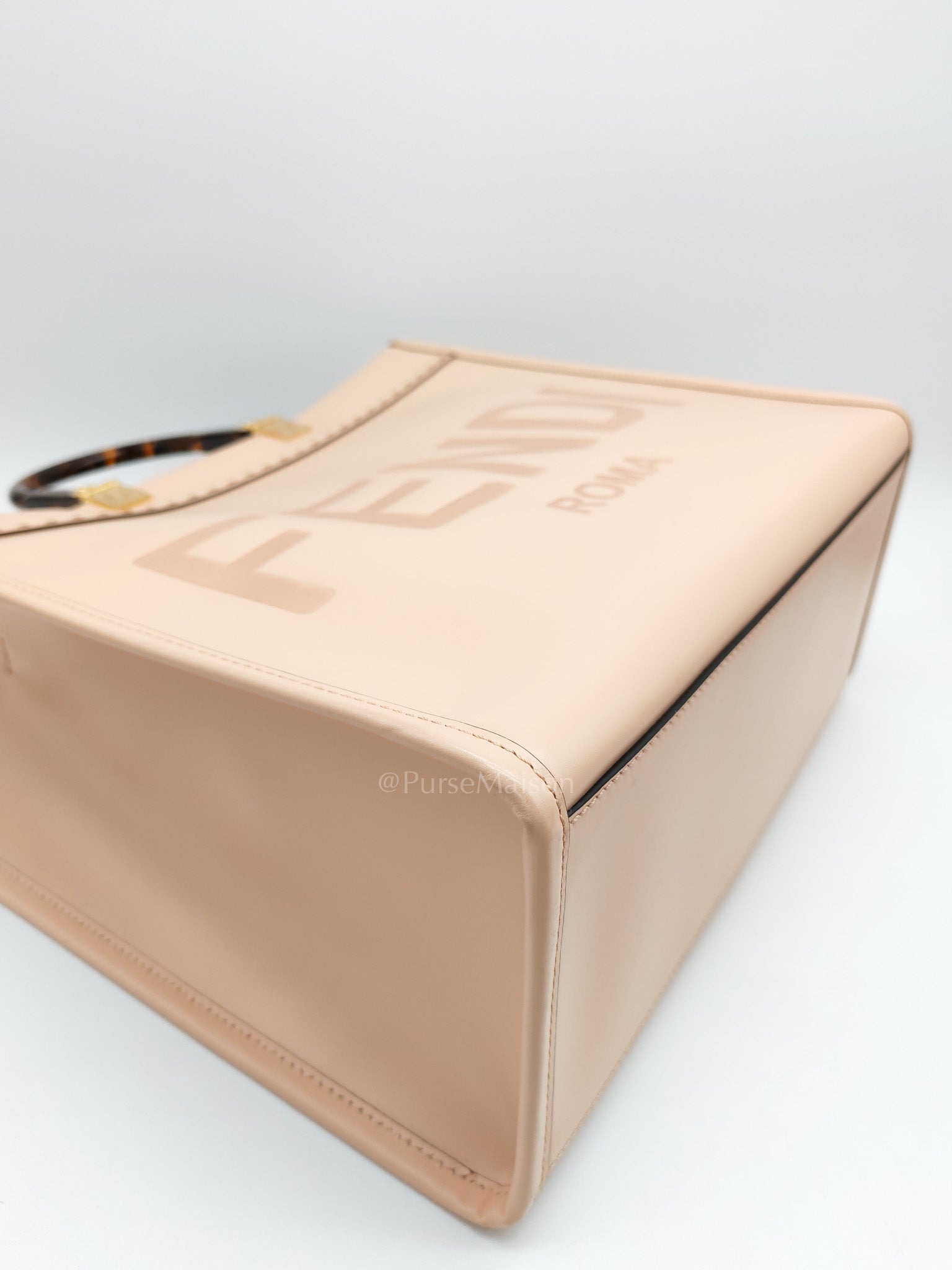 Fendi Sunshine Medium Tote Bag in Light Rose Shoulder Bag | Purse Maison Luxury Bags Shop