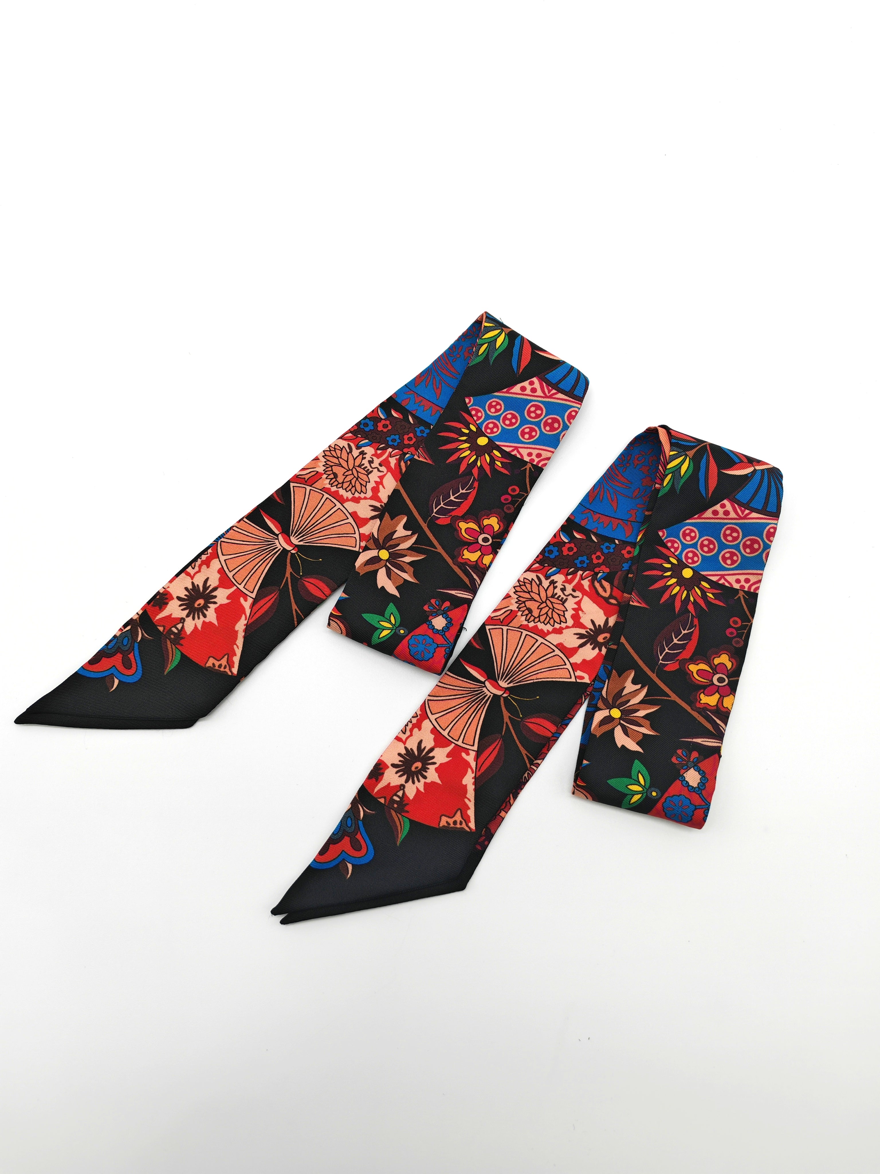 Festival Des Amazones SU/Caramel/Blanc/Noir Silk Twilly (Pair) | Purse Maison Luxury Bags Shop