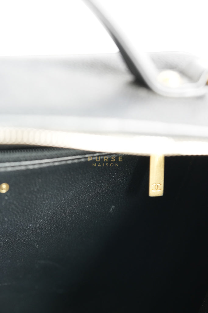 Filigree Large Vanity Case in Black Quilted Caviar Leather and Aged Gold Hardware Series 24 | Purse Maison Luxury Bags Shop