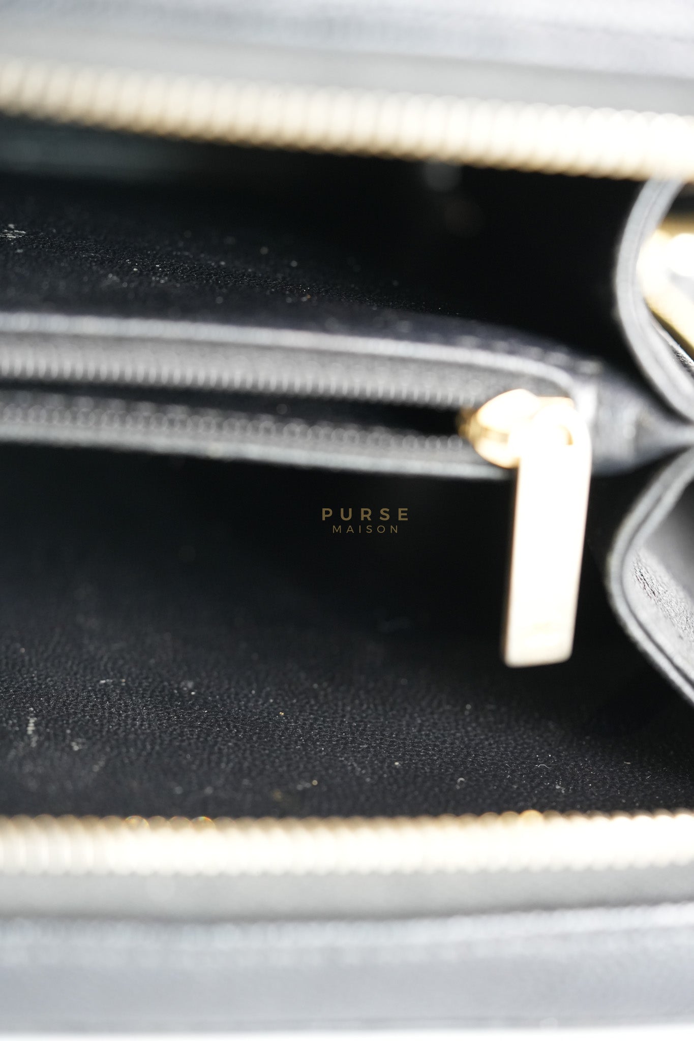 Filigree Medium Vanity Case in Black Caviar Leather and Aged Gold Hardware Series 26 | Purse Maison Luxury Bags Shop