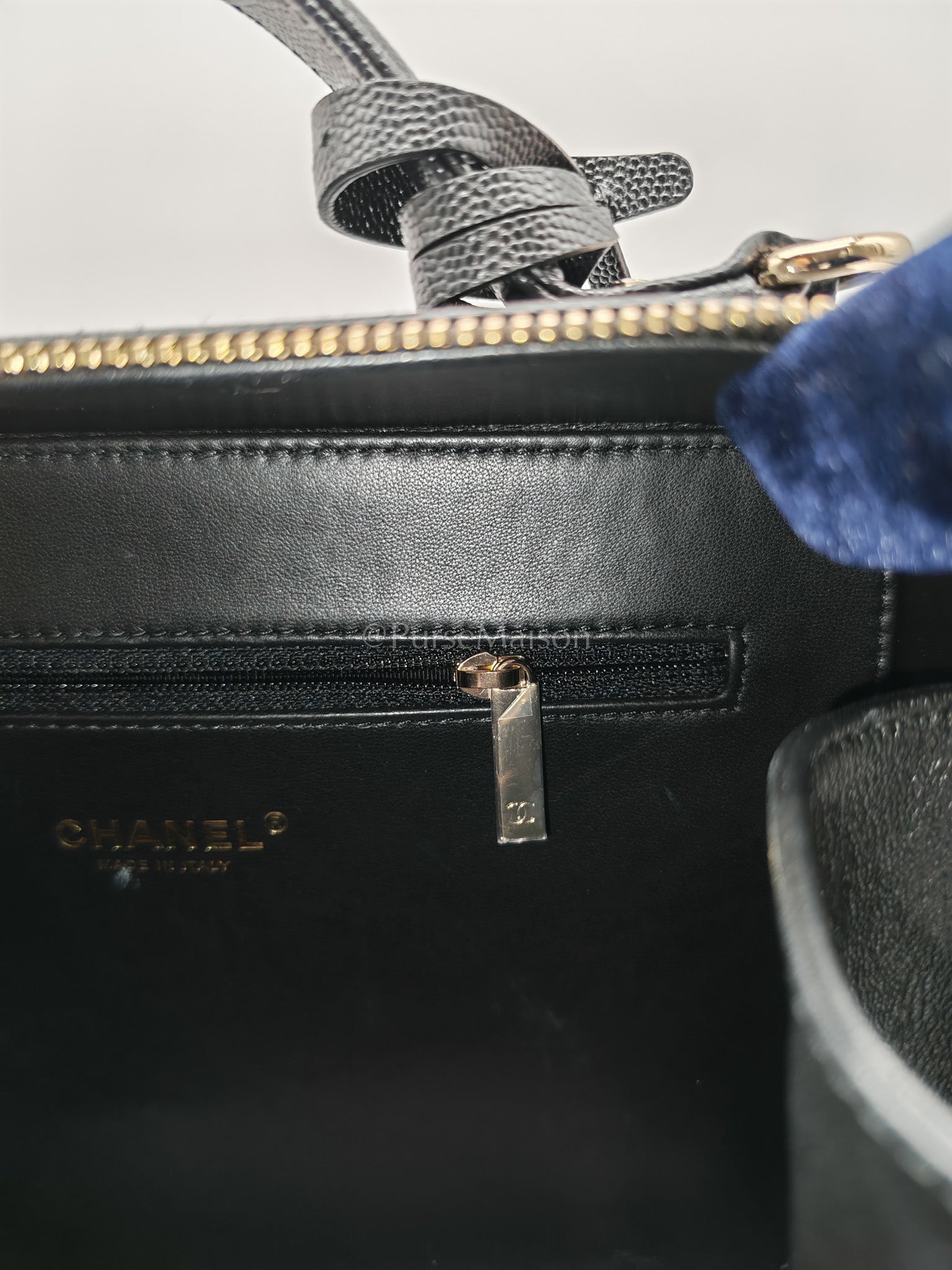 Filigree Vanity Case Large Black Caviar Leather in Light Gold Hardware (Series 30) | Purse Maison Luxury Bags Shop