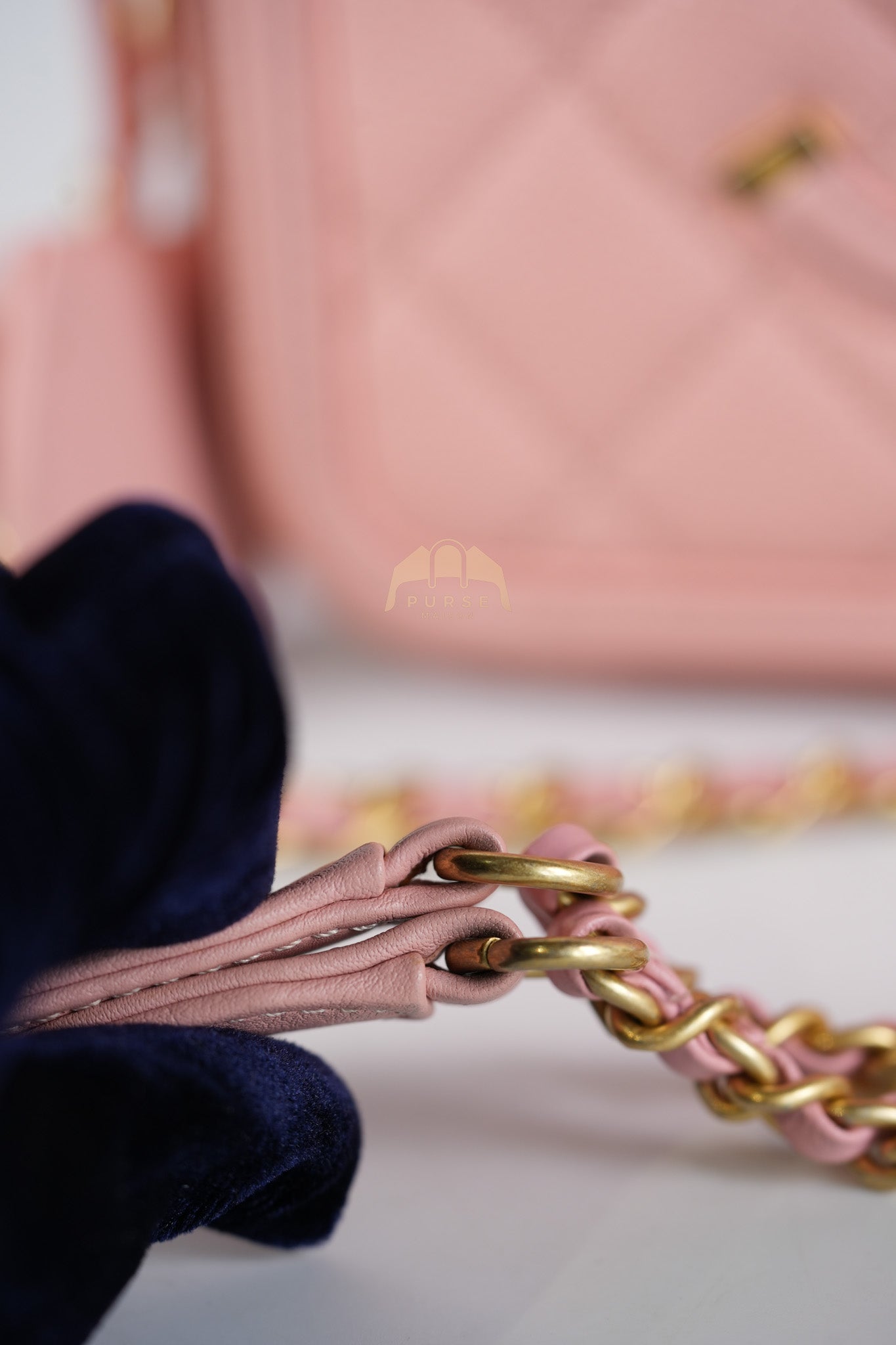 Filigree Vanity Case Small in Pink Caviar Leather Aged Gold Hardware Series 27 | Purse Maison Luxury Bags Shop