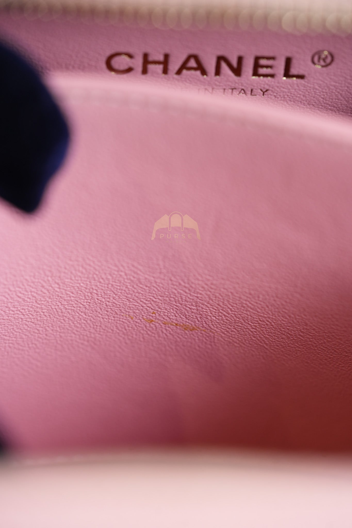 Filigree Vanity Case Small in Pink Caviar Leather Aged Gold Hardware Series 27 | Purse Maison Luxury Bags Shop