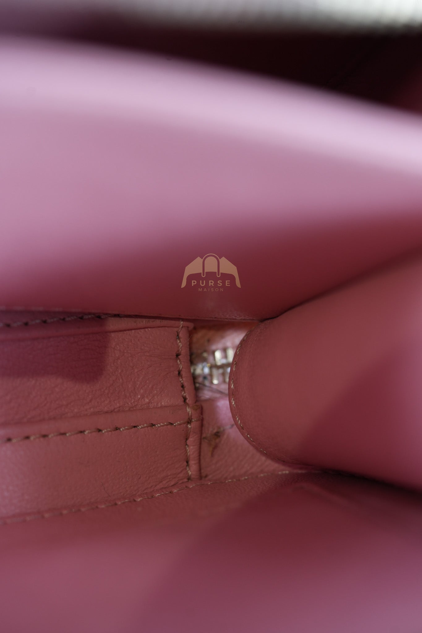 Filigree Vanity Case Small in Pink Caviar Leather Aged Gold Hardware Series 27 | Purse Maison Luxury Bags Shop