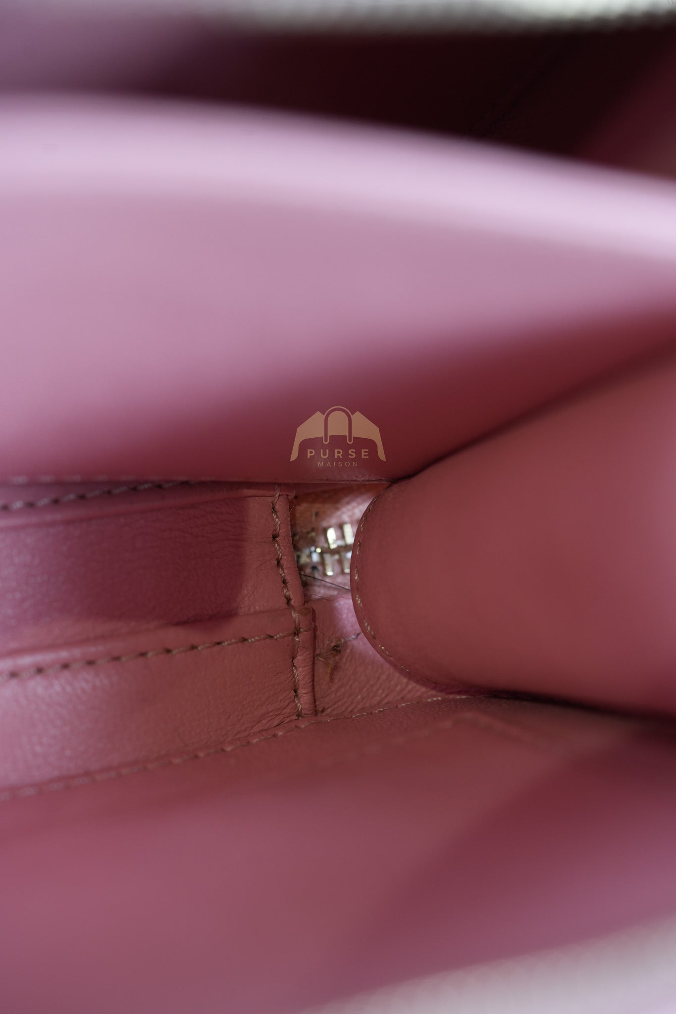 Filigree Vanity Case Small in Pink Caviar Leather Aged Gold Hardware Series 27 | Purse Maison Luxury Bags Shop