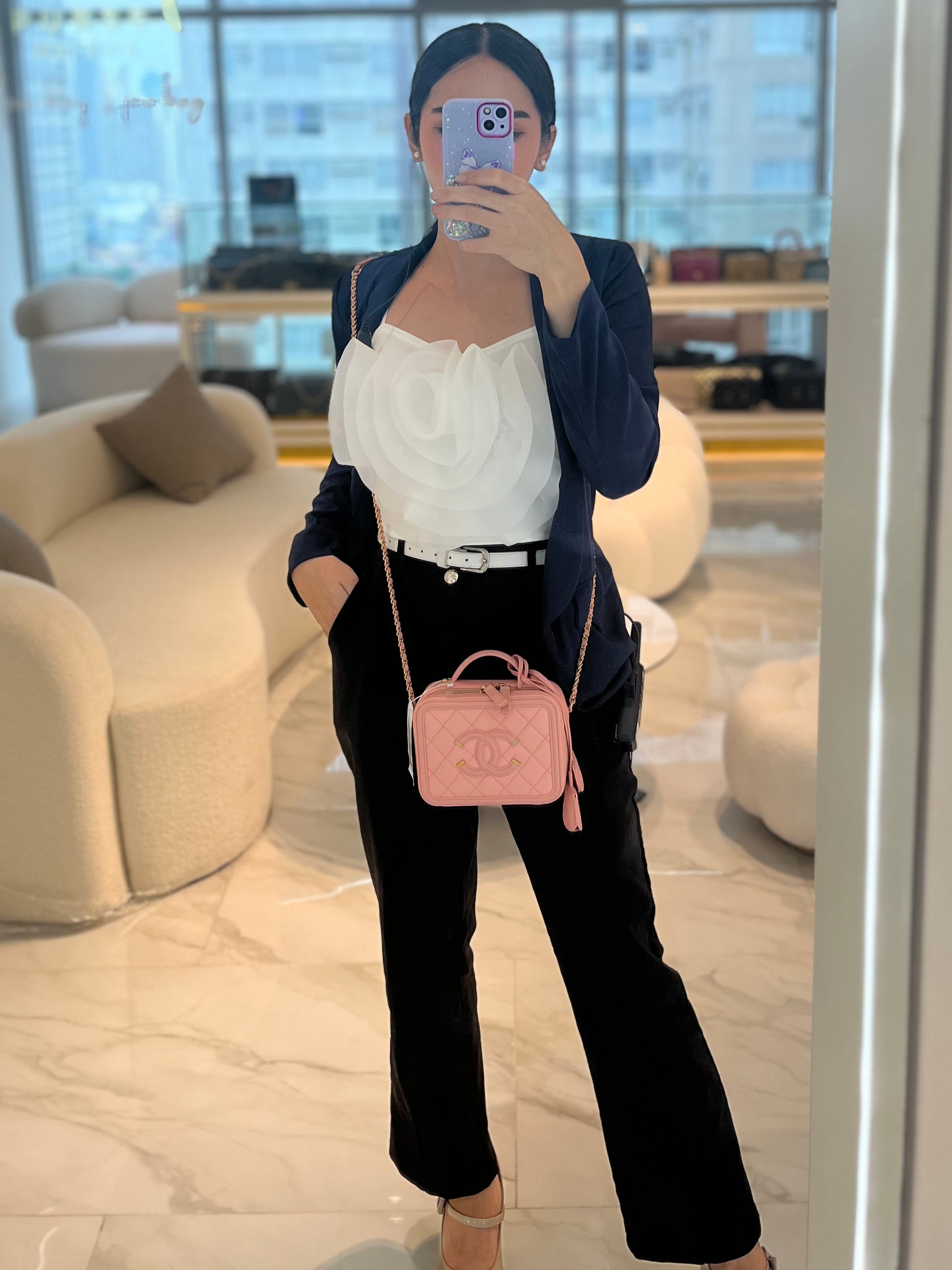 Filigree Vanity Case Small in Pink Caviar Leather Aged Gold Hardware Series 27 | Purse Maison Luxury Bags Shop